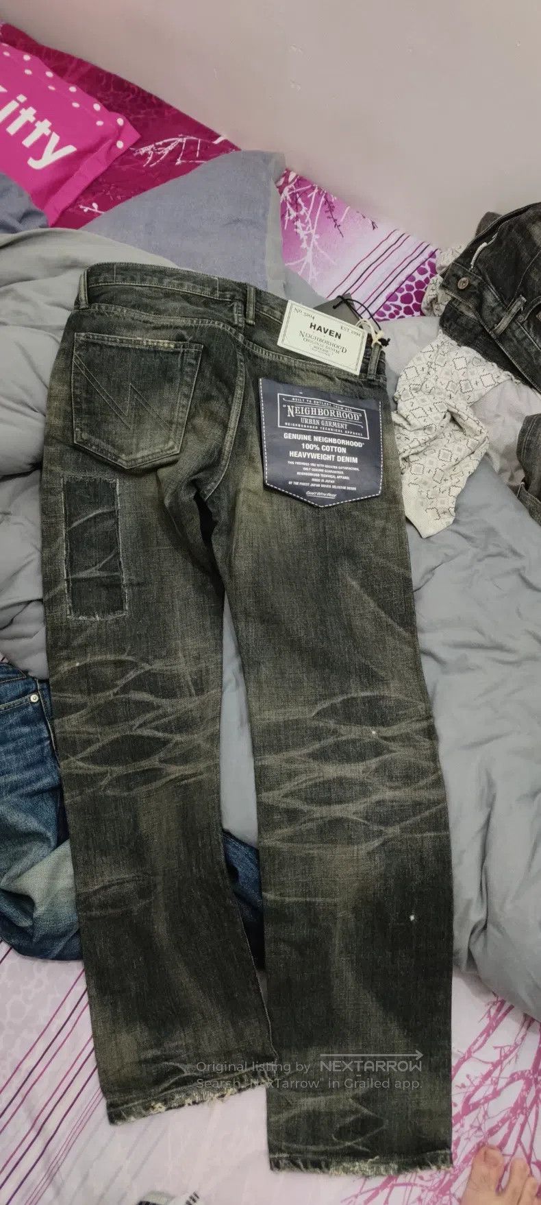 Neighborhood Neighborhood size M Jeans Size US 27 - 2 Thumbnail