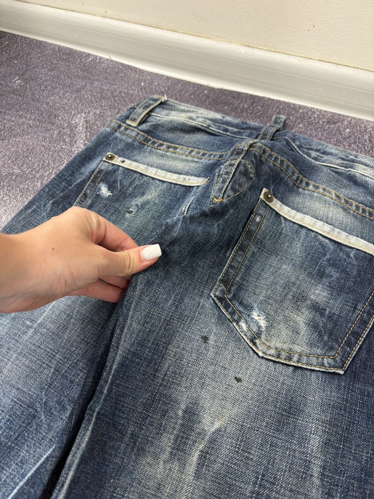 Dsquared2 Dsquared2 Women’s Faded Blue Painted Ripped Denim Jeans Size 27" / US 4 / IT 40 - 16 Thumbnail