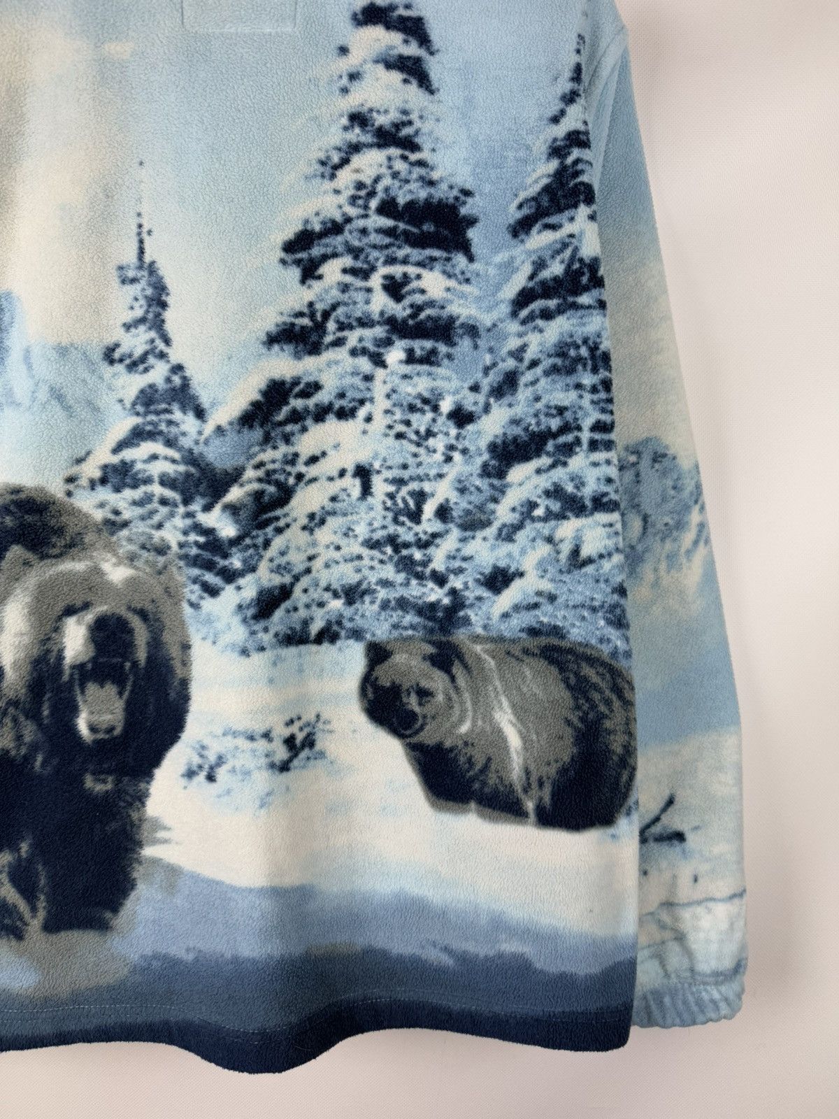 Vintage Vintage Bear Animal Pattern Fleece Jacket Size L Size US L / EU 52-54 / 3 - 18 Thumbnail