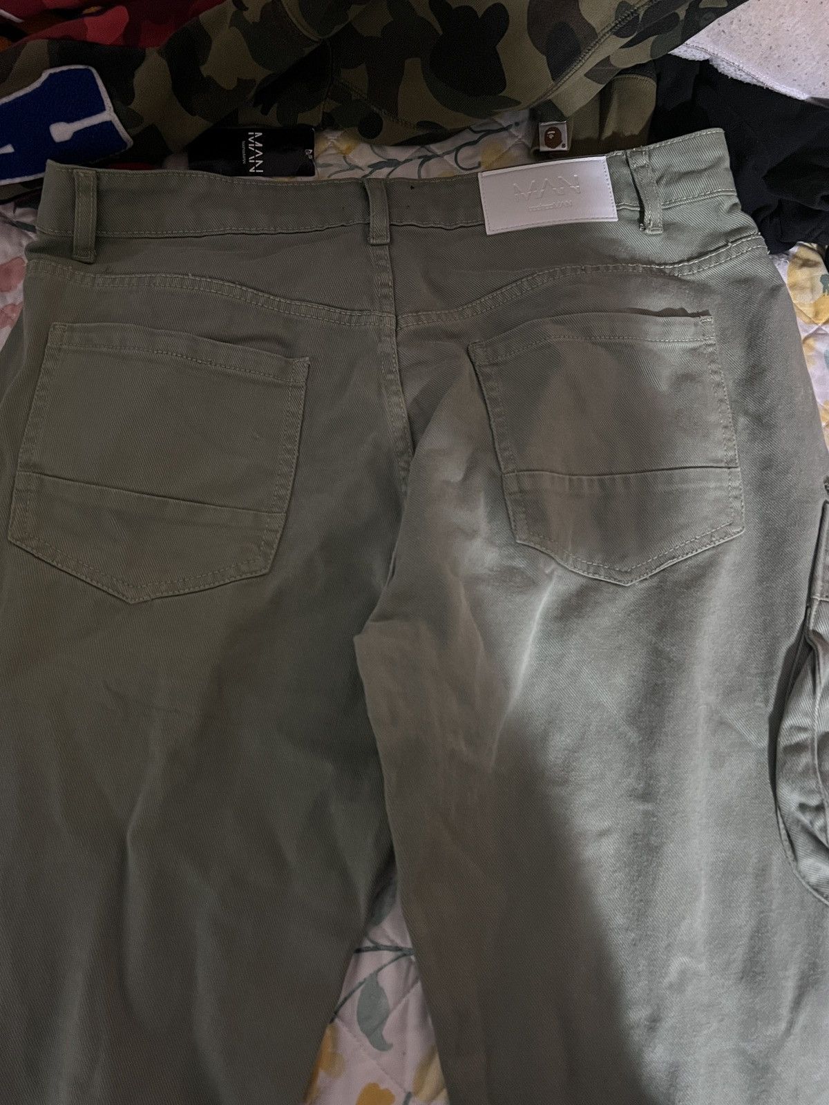 Boohoo BoohooMAN Cargos Size US 36 / EU 52 - 2 Thumbnail