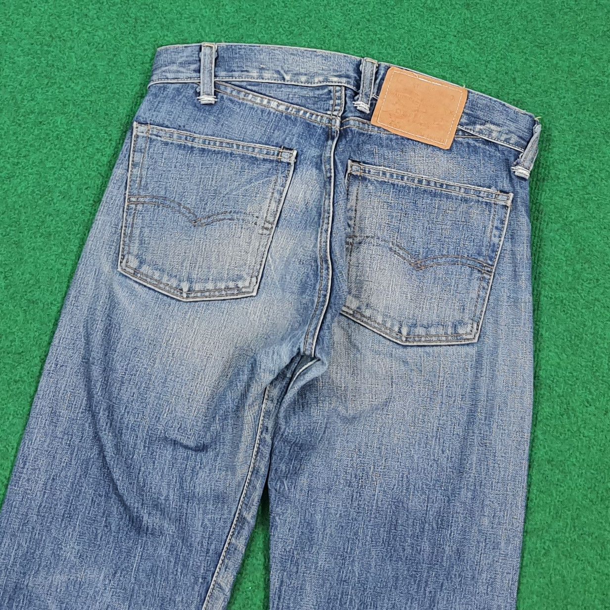 Levi's Vintage 501 E Selvedge Distressed Jeans E1N39 Size US 30 / EU 46 - 4 Thumbnail