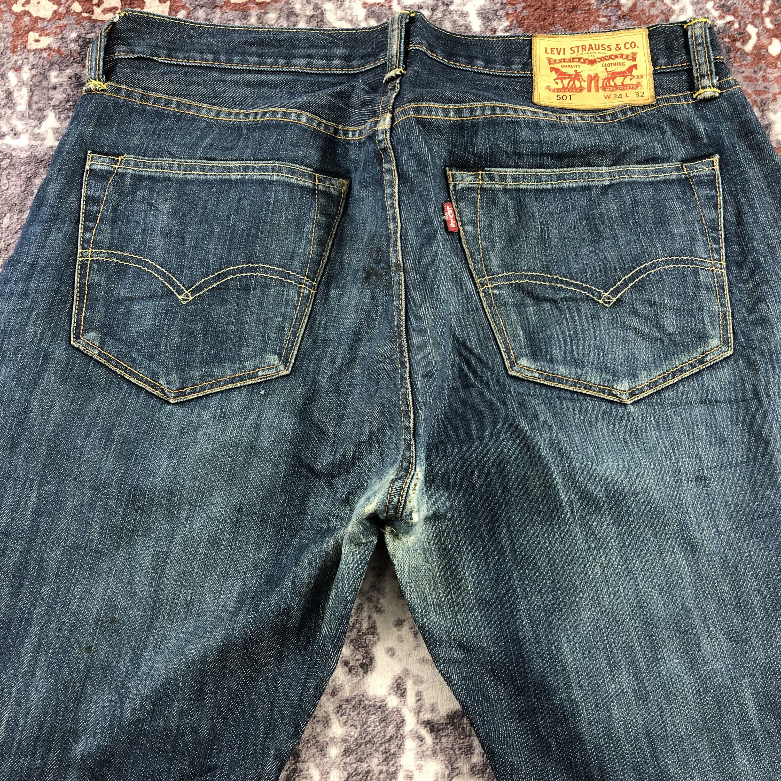 Levi's × Vintage Vintage Blue Wash Levis 501 Jeans-JM2925 Size US 35 - 6 Thumbnail