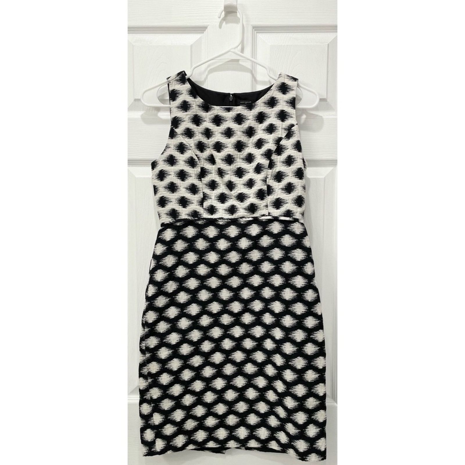 Ann Taylor Ann Taylor Dress 0 Size XS / US 0-2 / IT 36-38 - 1 Thumbnail