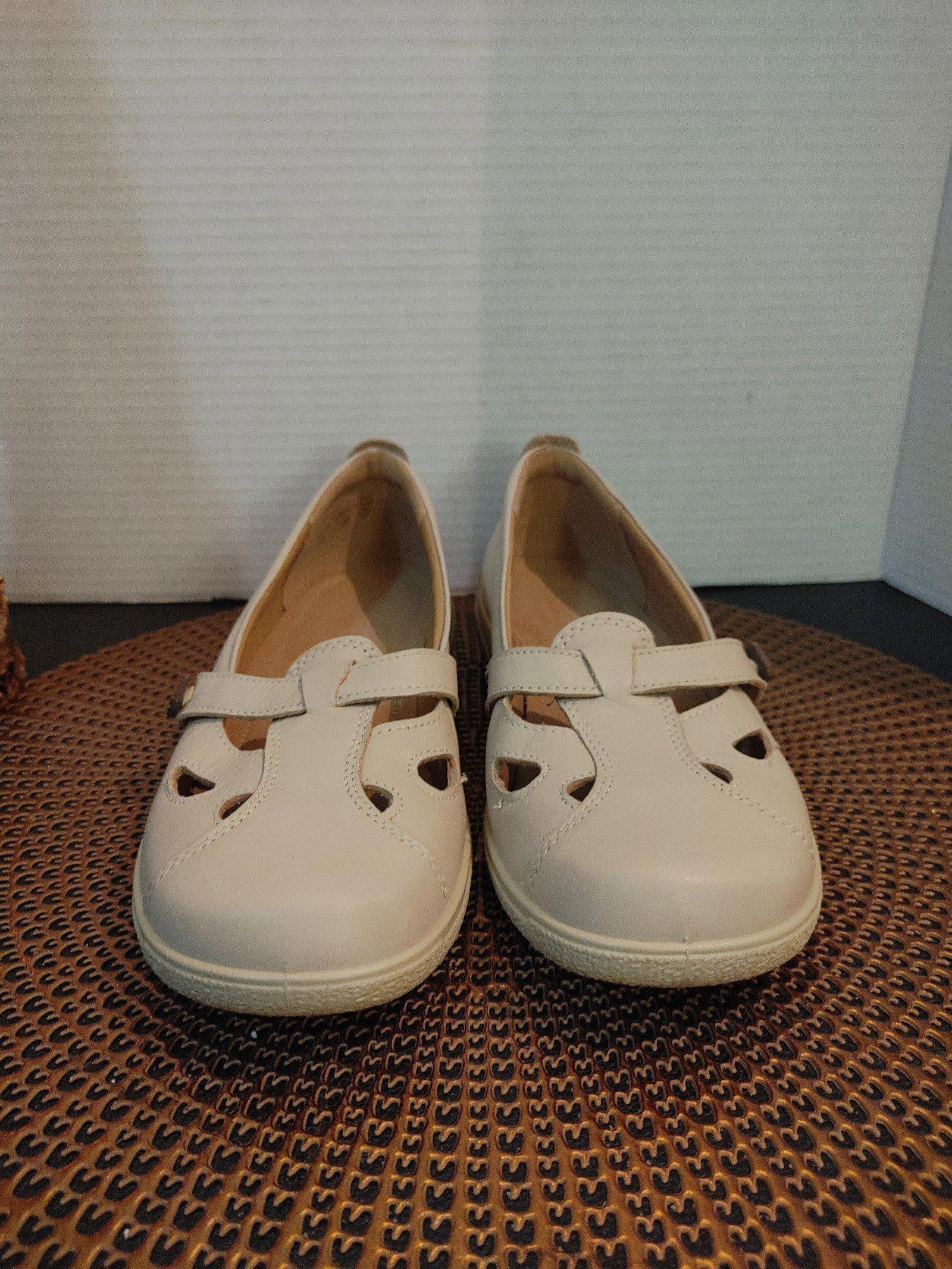 Bates Hats Hotter Nirvana Mary Jane Slip-ons Size 7.5 Size US 7.5 / IT 37.5 - 3 Thumbnail