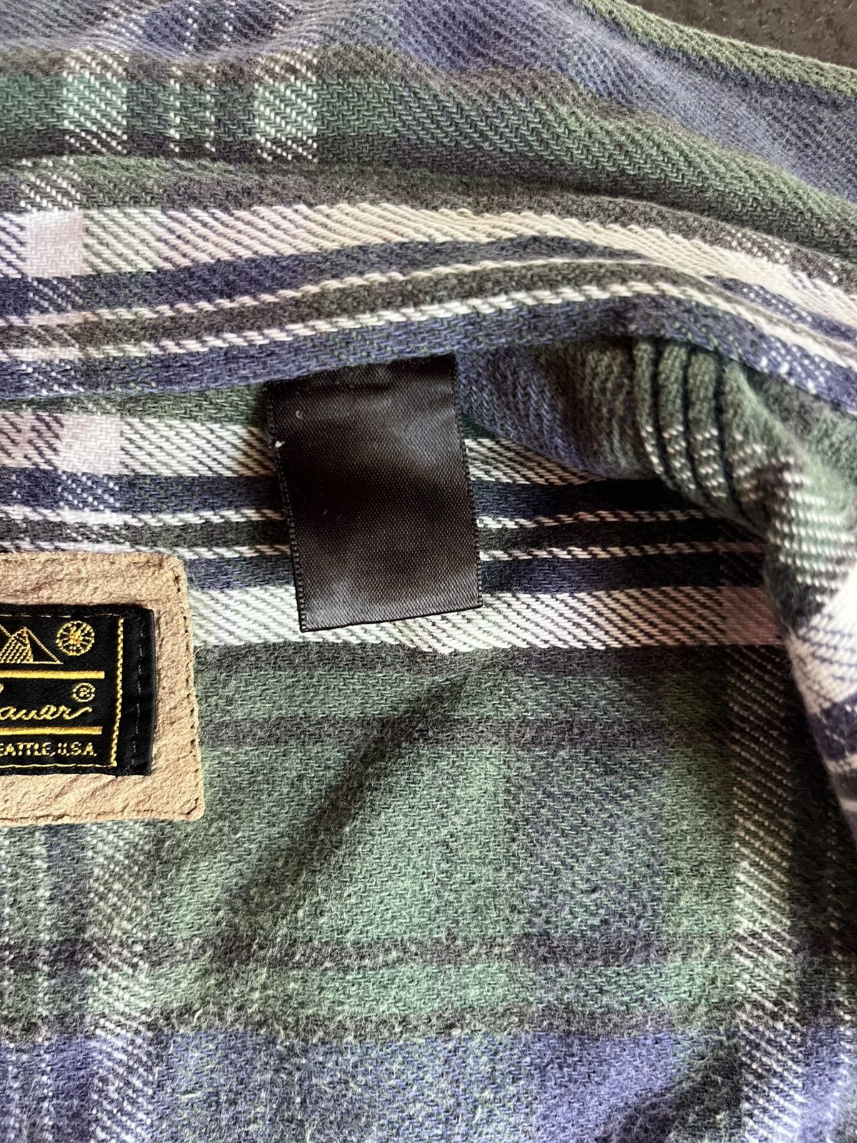 Vintage Vintage 80s Eddie Bauer Plaid Flannel Flap Pocket Lumberjack Size US L / EU 52-54 / 3 - 14 Thumbnail