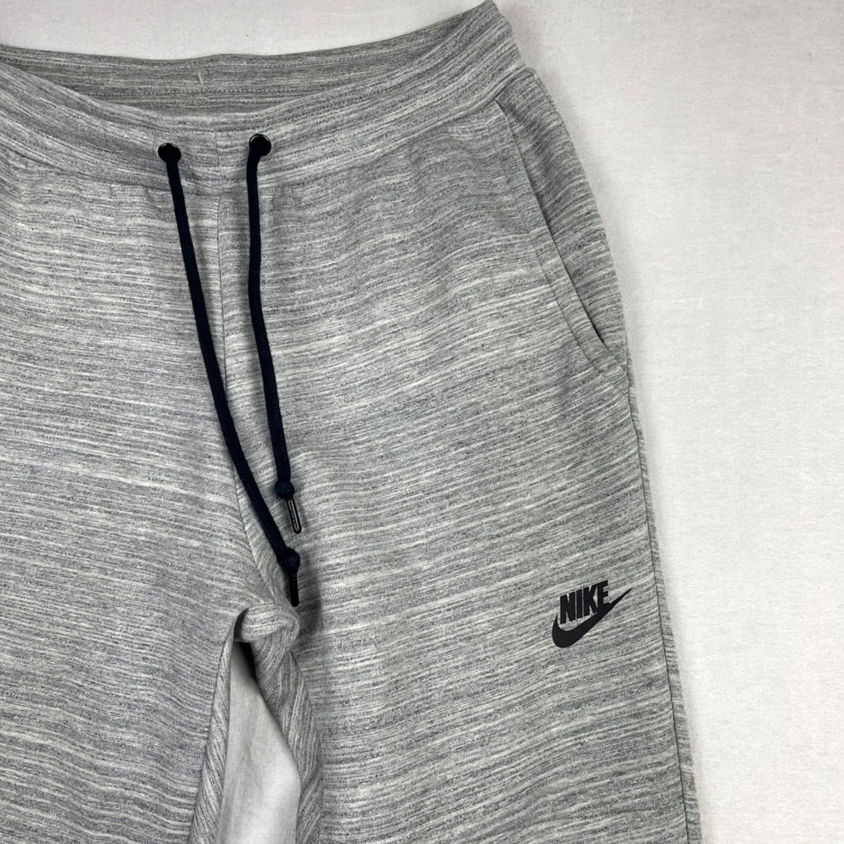 Nike Nike Tech Fleece Pants Mens Small Gray Joggers Tapered Heather Gym 585204-063 Size US 29 - 5 Thumbnail
