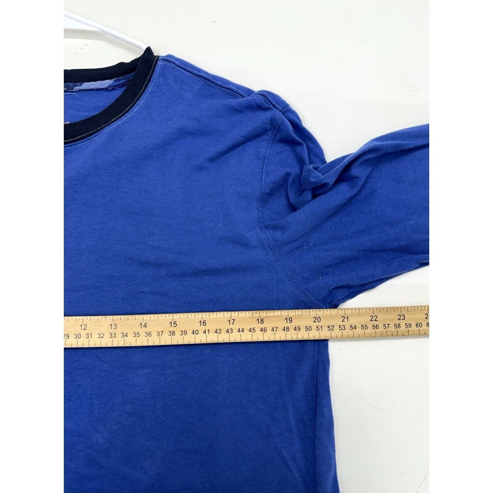 Hanes Hanes Mens Shirt Size Medium Blue Long Sleeve Shirt Regular Fit, Cotton Polyester, Knit, Machine Washable, Solid, Round Neck, 3XL not applicable Size US XXL / EU 58 / 5 - 5 Thumbnail