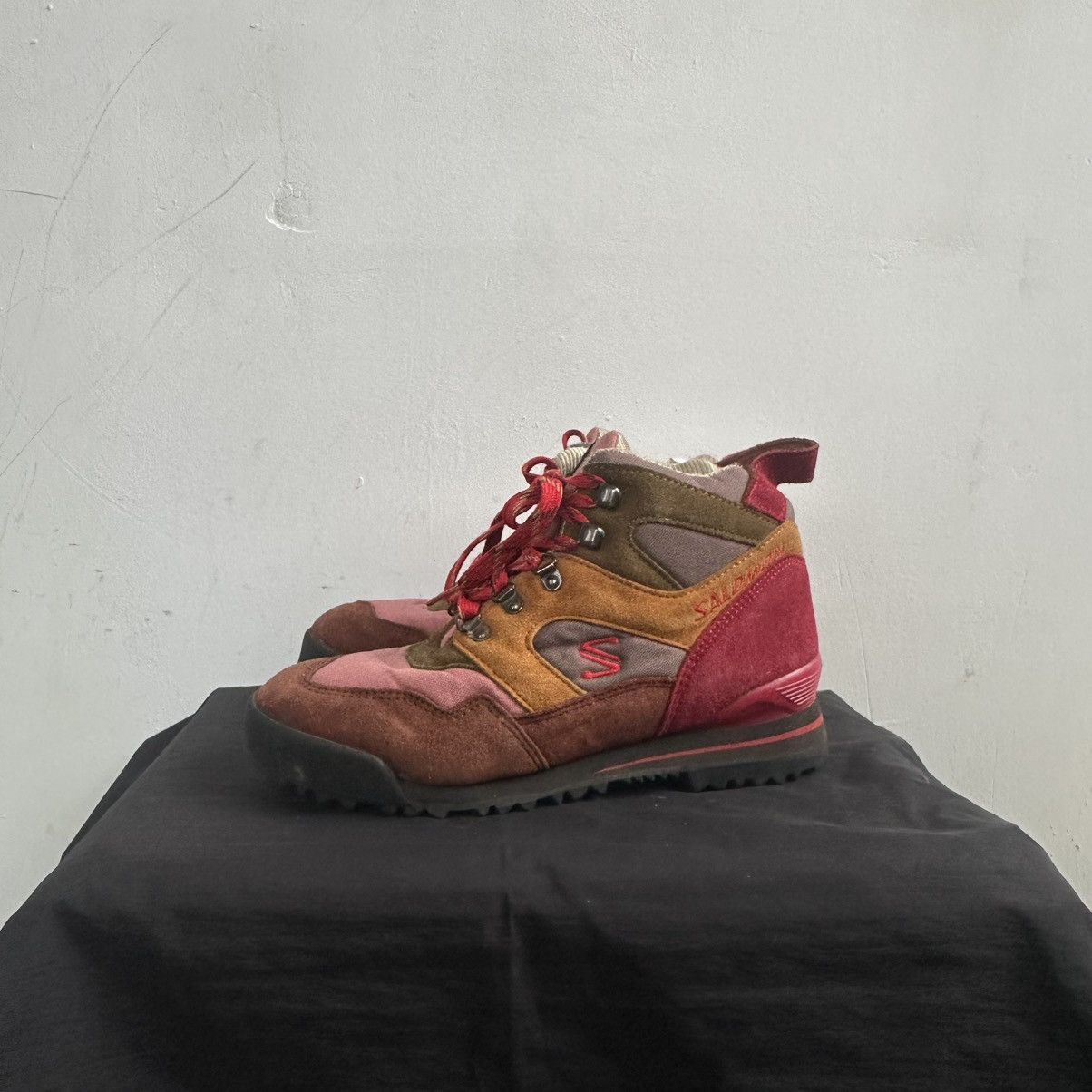 Salomon Vintage Salomon Hiking Boots adventure Size US 7.5 / EU 40-41 - 4 Thumbnail