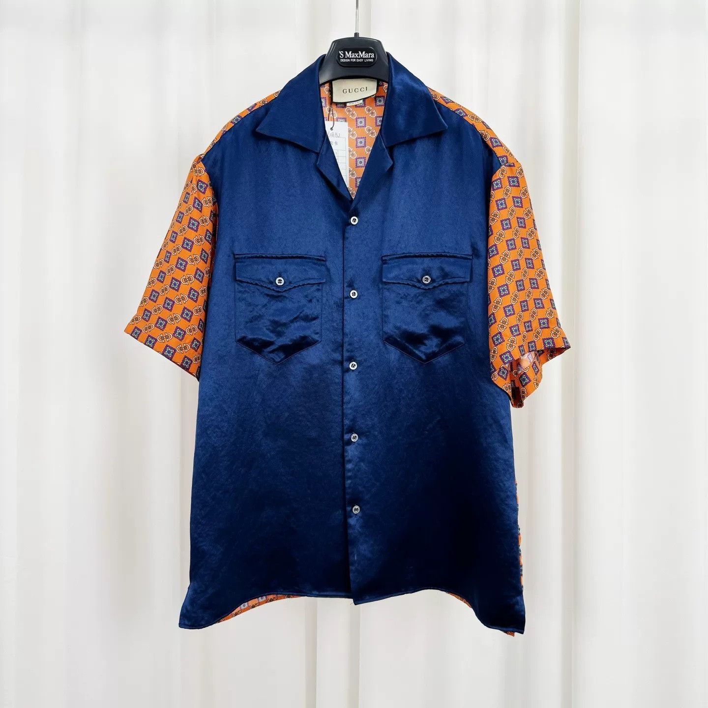 Gucci Gucci Back All-over Print Silk Shirt Size US S / EU 44-46 / 1 - 1 Thumbnail