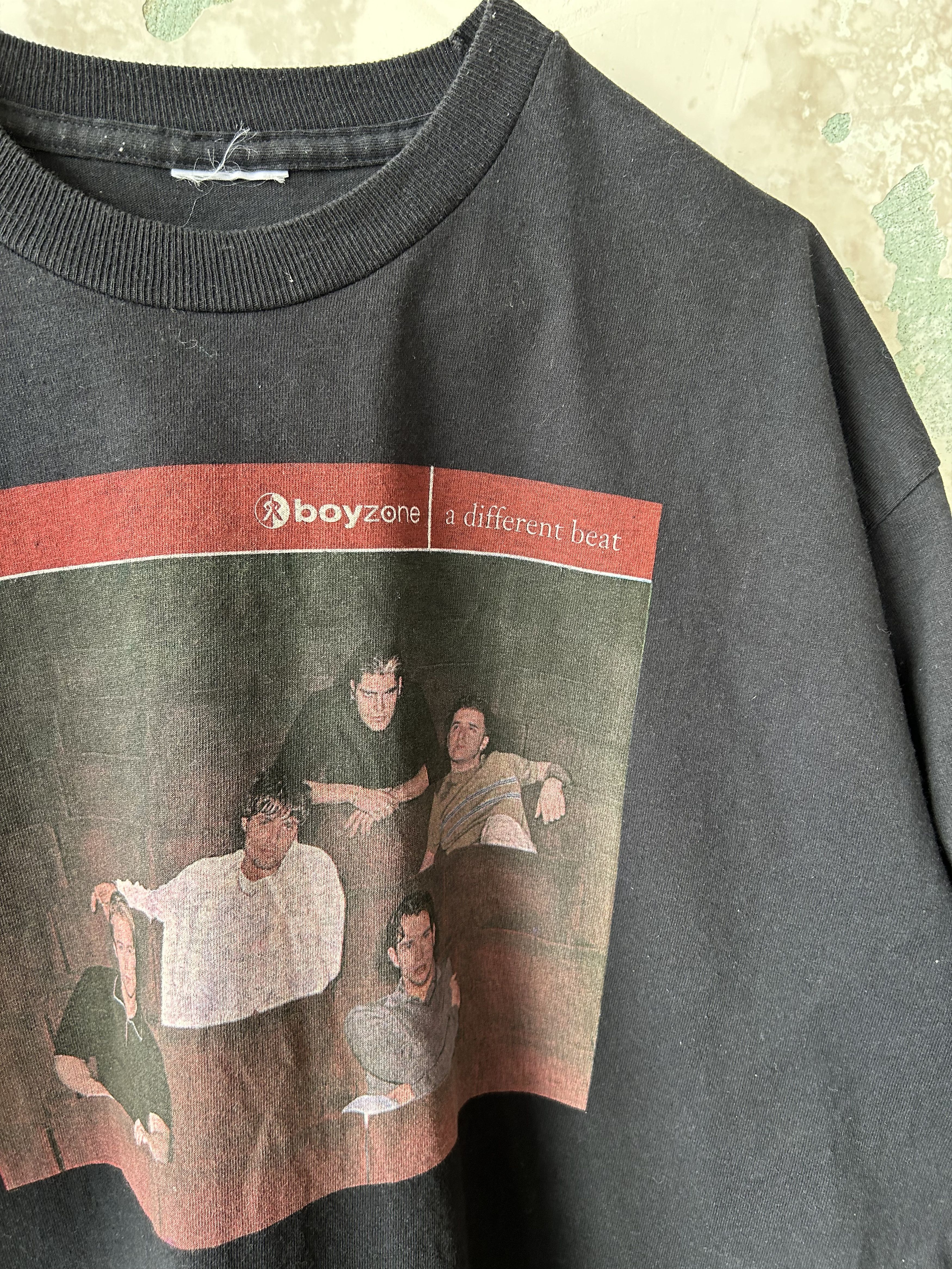 Band Tees Boyzone rock T-shirt band tee shirt Size US L / EU 52-54 / 3 - 4 Thumbnail