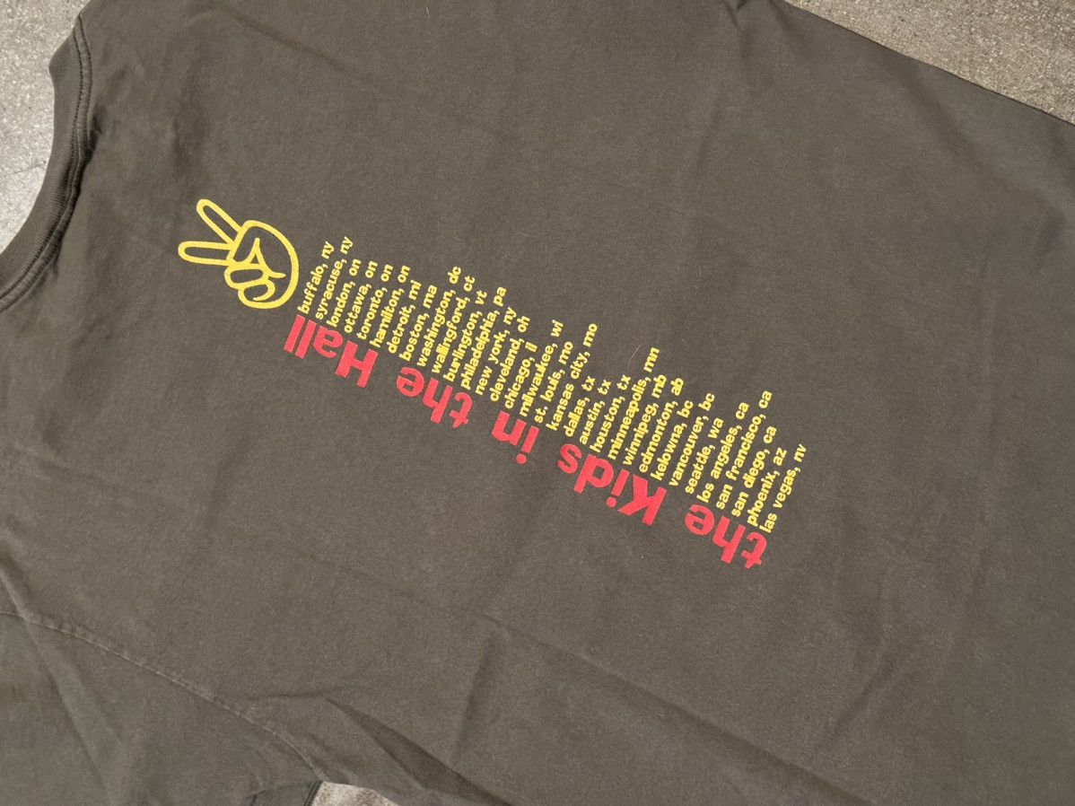 Band Tees × Vintage Vintage 2002 The Kids in The Hall “Tour of Duty” Graphic Tee Size US L / EU 52-54 / 3 - 7 Thumbnail