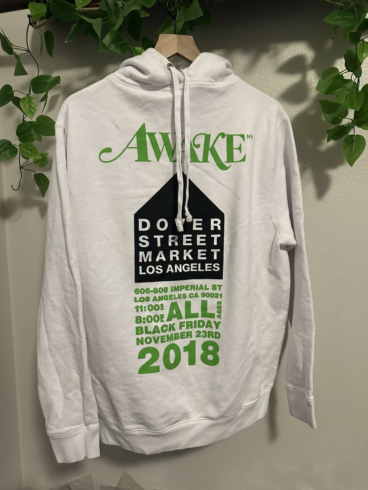 Awake NY Awake NY Dover st market Black Friday hoodie 2018 Size US M / EU 48-50 / 2 - 1 Thumbnail