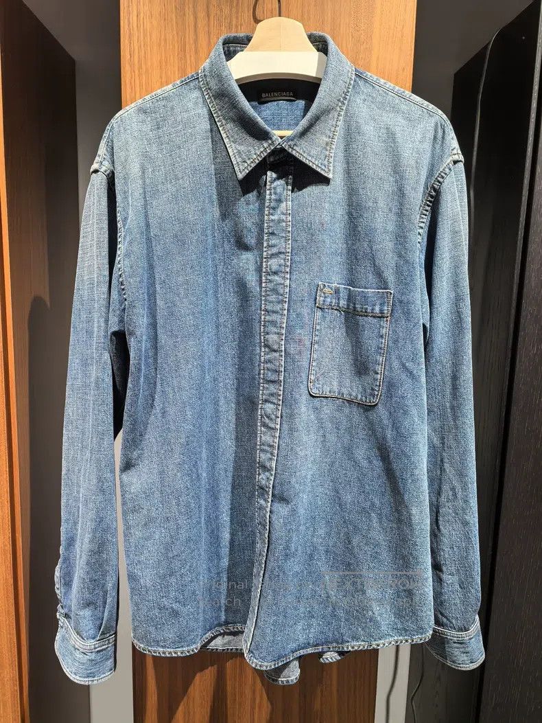 Balenciaga Balenciaga szie 39 Denim Shirt Jacket Size US S / EU 44-46 / 1 - 2 Thumbnail