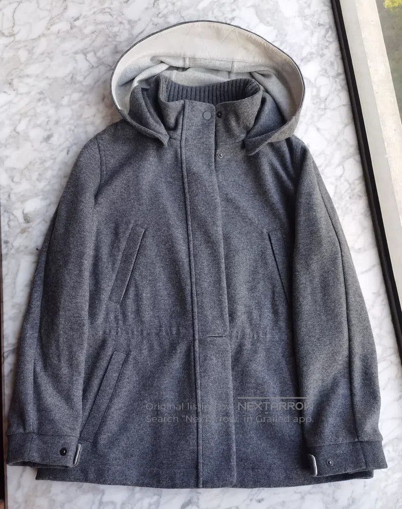 Loro Piana Loro Piana Women's smoke gray cashmere version classic coa Size M / US 6-8 / IT 42-44 - 2 Thumbnail