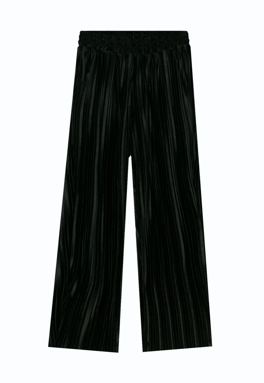 Other Men’s Fashion solid color casual suit set Size 38S - 11 Thumbnail