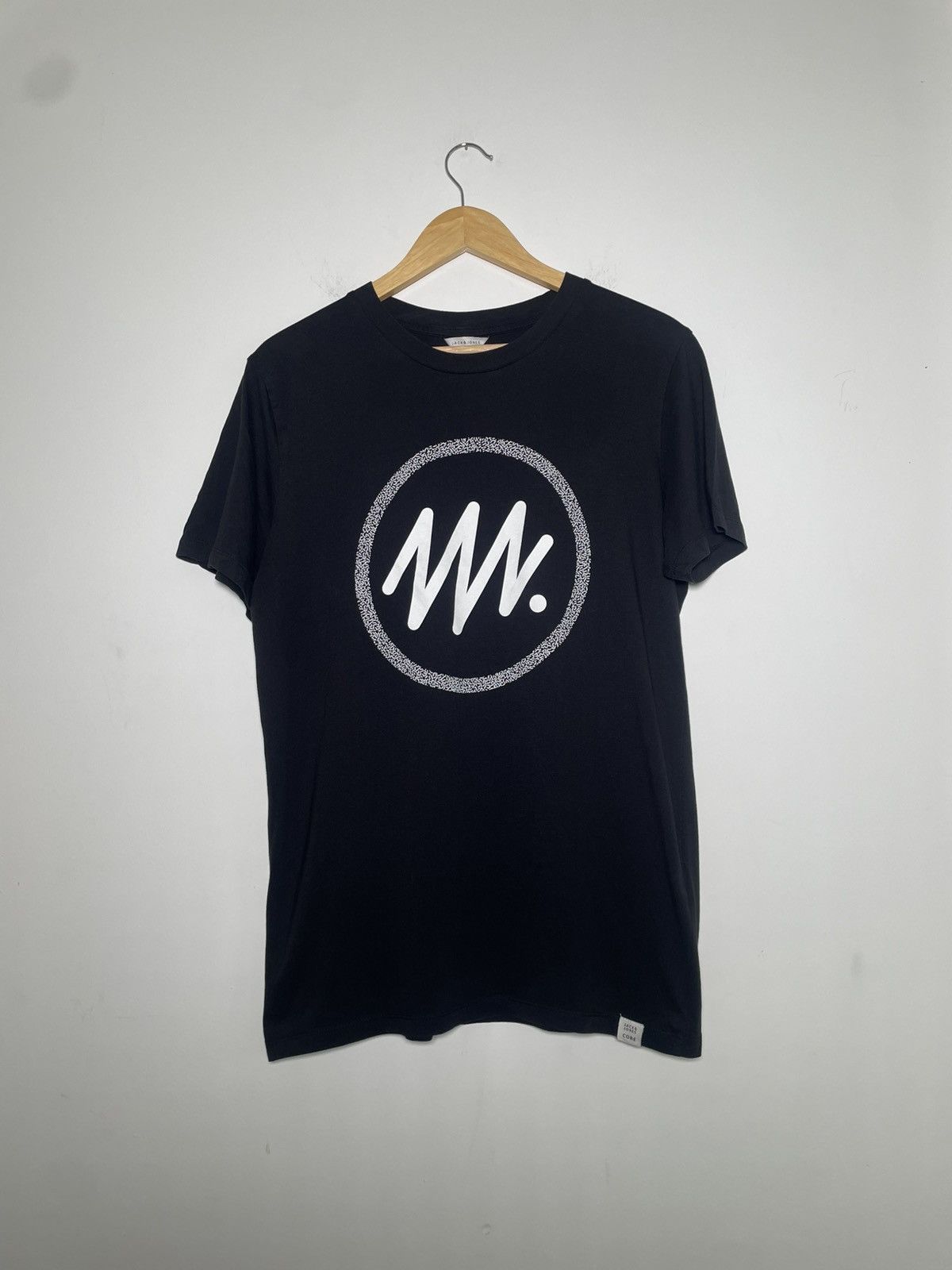Jack & Jones Jack & Jones Core Mountain Graphic Tee - Black - M Size US M / EU 48-50 / 2 - 1 Thumbnail