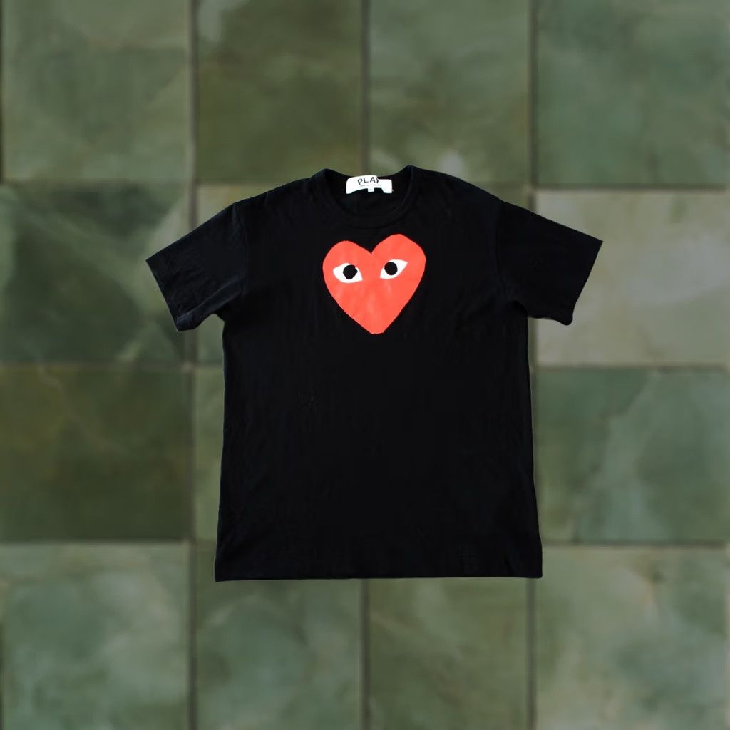 Logo 7 PLAY COMME DES GARCONS MENS T-SHIRT BLACK BIG LOGO RED HEART CREW XL MINT Size US XL / EU 56 / 4 - 1 Thumbnail