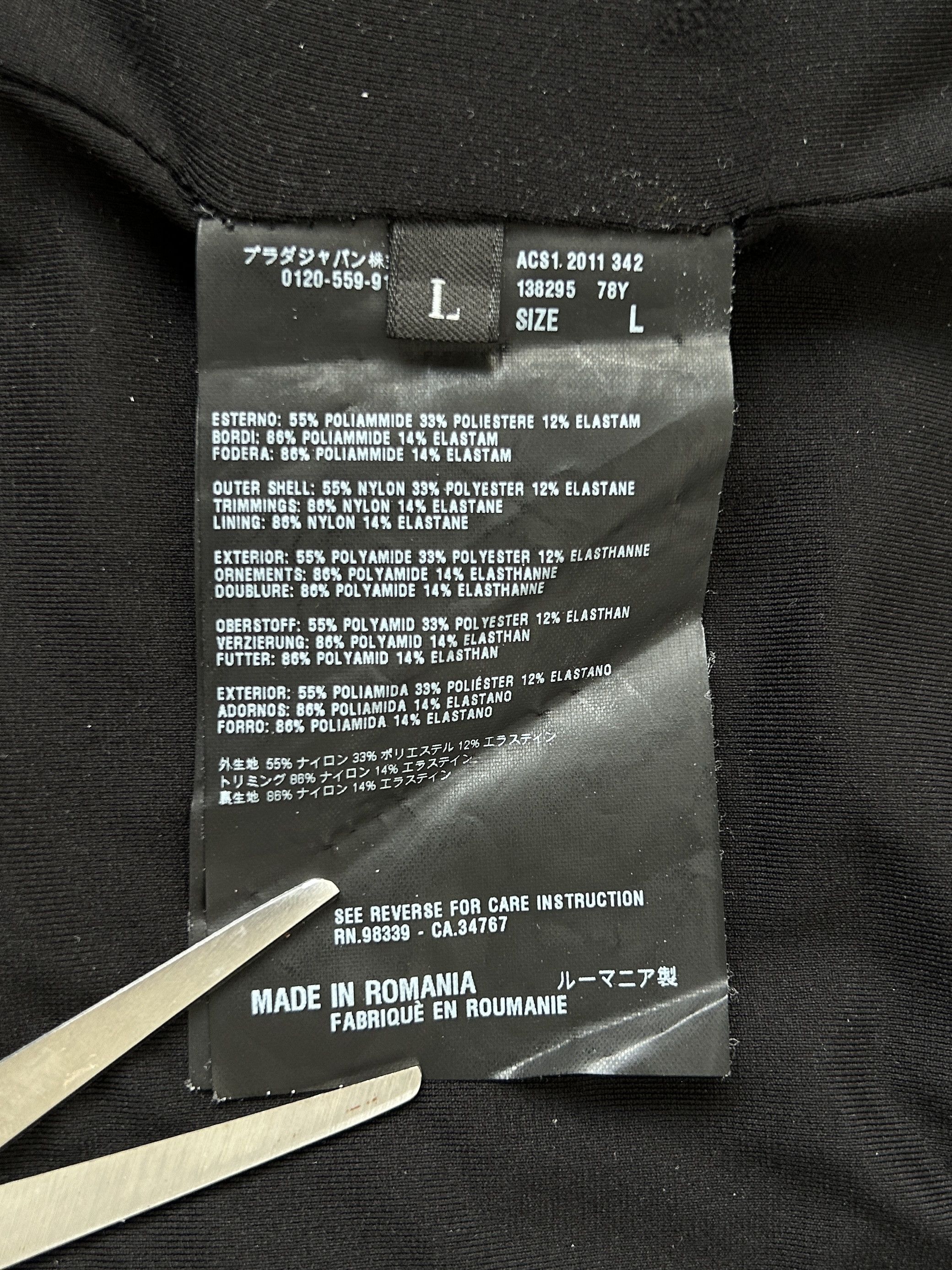 Prada Archive AW2011 Prada pleated full zip sweatshirt Size L / US 10 / IT 46 - 16 Thumbnail