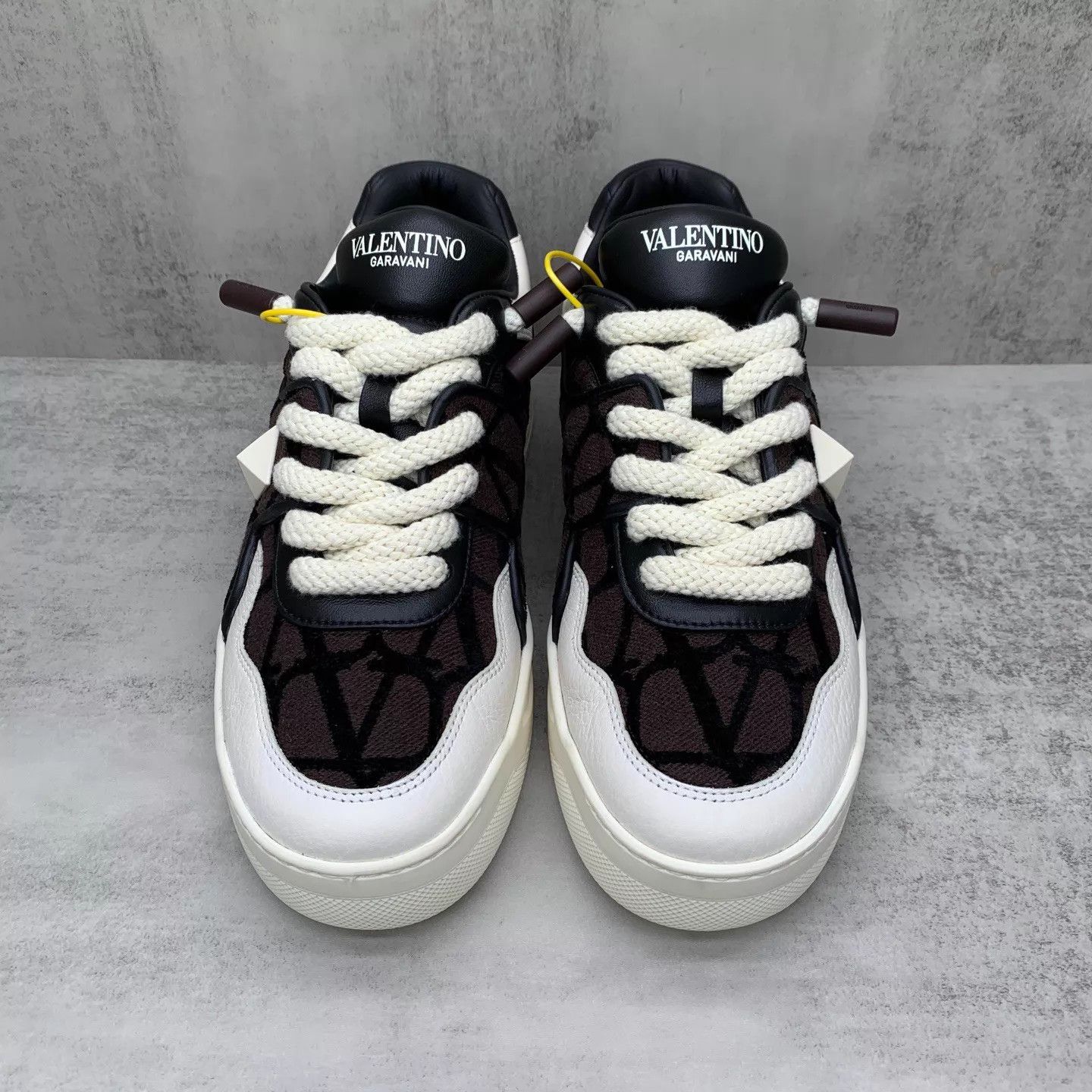 Valentino Valentino Brown Sneakers 41 95 New Size US 8 / EU 41 - 4 Thumbnail