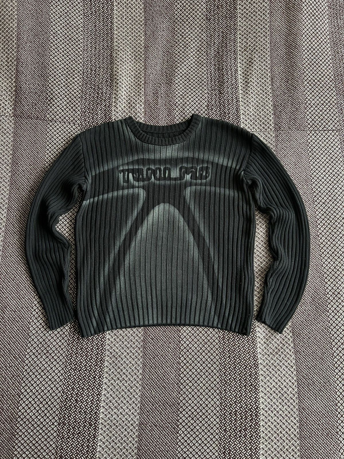 Vintage Vintage Y2K Diesel Vibe Gothic Sweater Knitted Unisex Size S Size US S / EU 44-46 / 1 - 1 Thumbnail