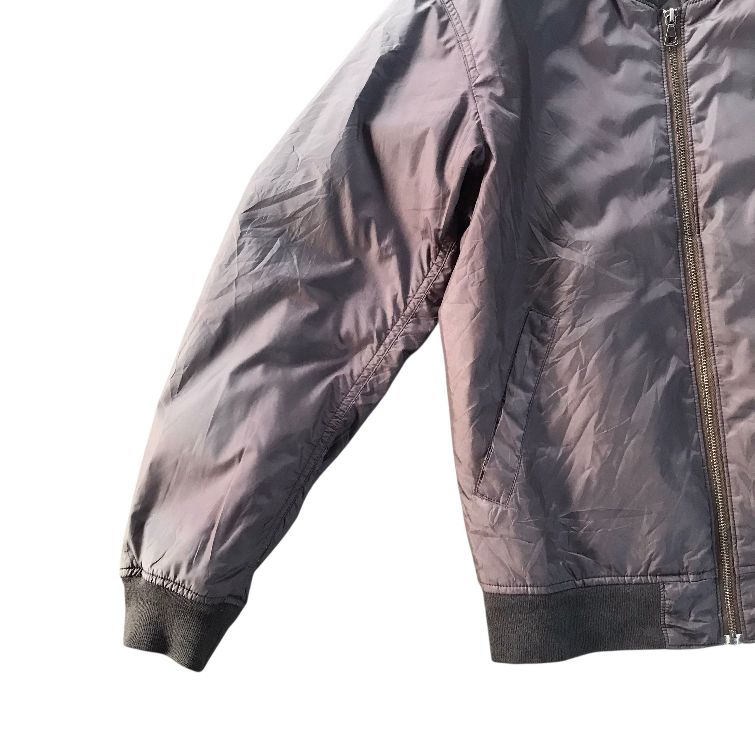 Uniqlo Uniqlo Bomber Jacket Ma1 style Size US M / EU 48-50 / 2 - 4 Thumbnail