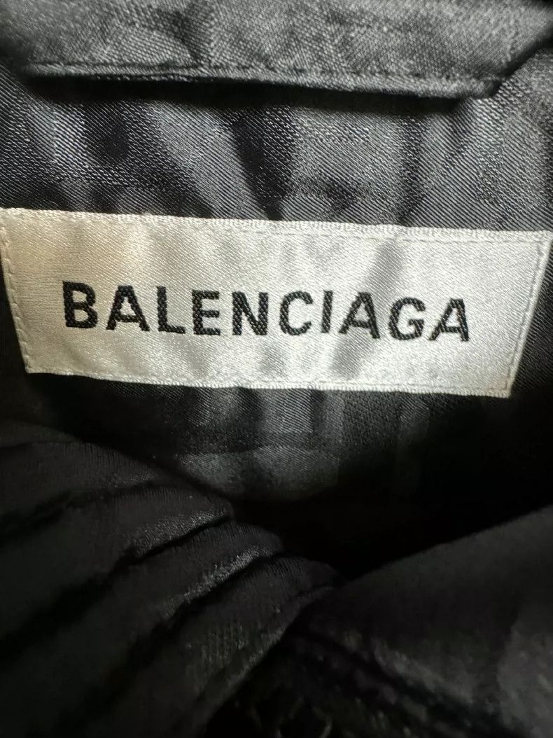 Balenciaga Balenciaga size 34 Bullet screen down jacket 2505-Nextarro Size US M / EU 48-50 / 2 - 8 Thumbnail