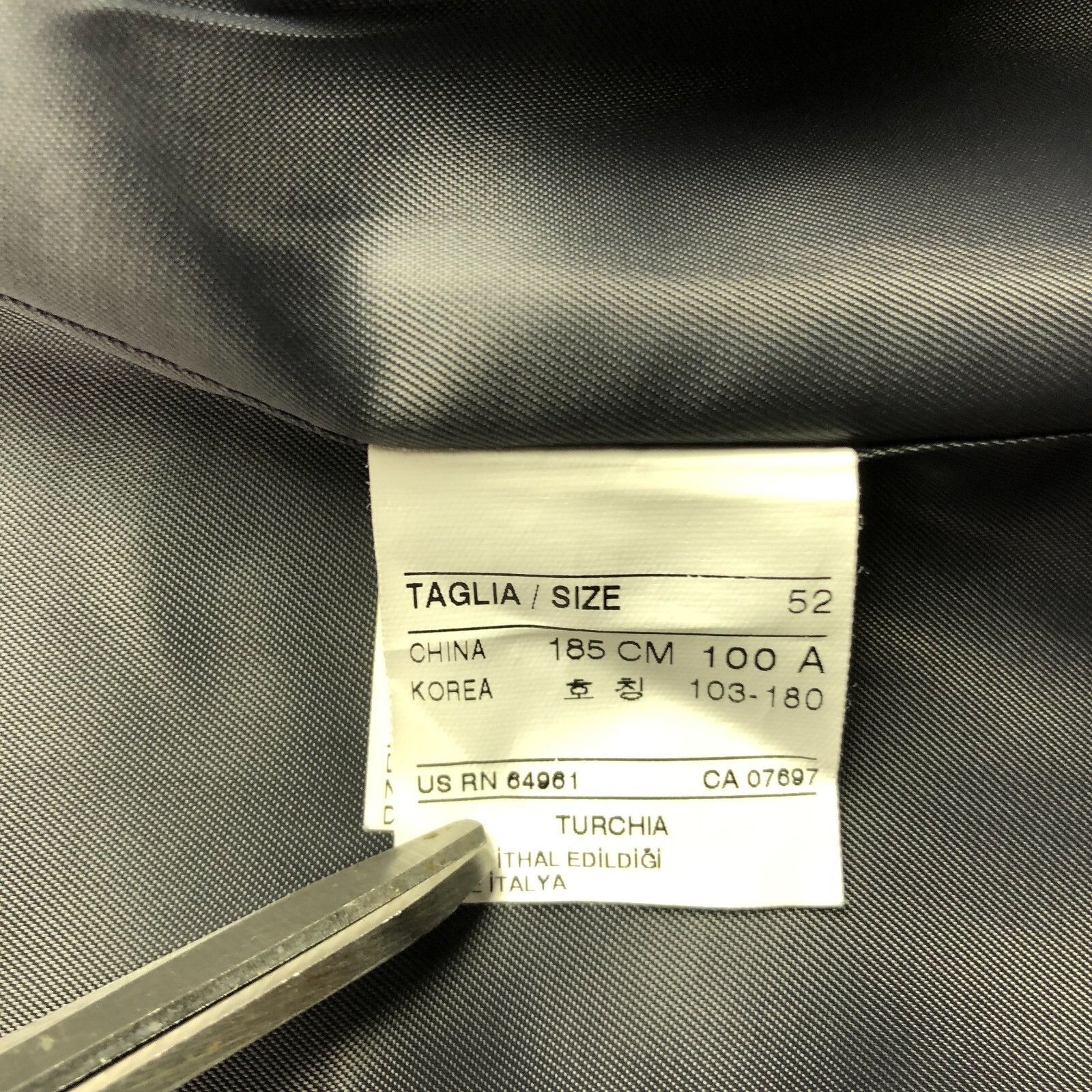 United Colors Of Benetton United Colors of Benetton Men’s 3-Button Suit Gray • US 42 L Size 42L - 4 Thumbnail