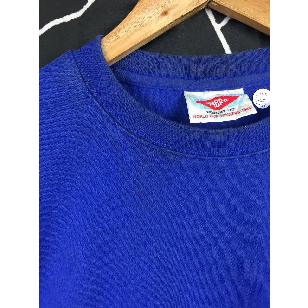 Umbro Vtg Umbro England 1966 World Cup Winners Retro Tee Size US M / EU 48-50 / 2 - 4 Thumbnail