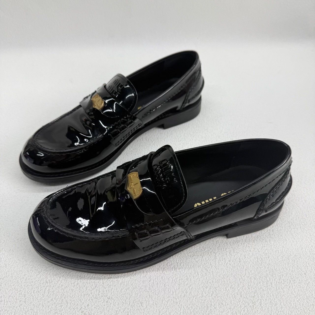 Miu Miu Miu Miu Patent Black Lowtop Sneakers us_6 Women Size US 6 / IT 36 - 1 Thumbnail