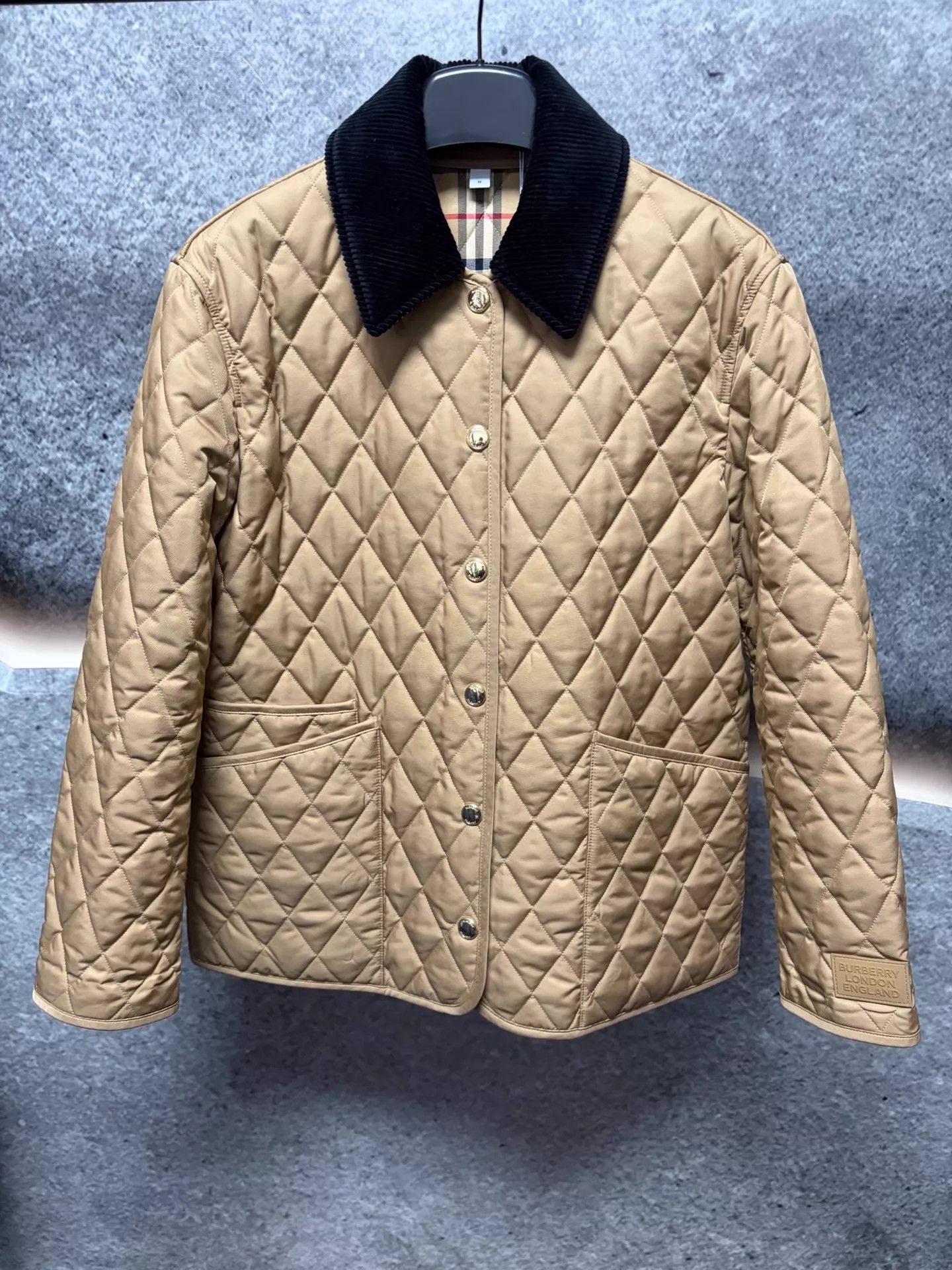 Burberry Burberry Women's Gold Padded Jacket M Size M / US 6-8 / IT 42-44 - 1 Thumbnail