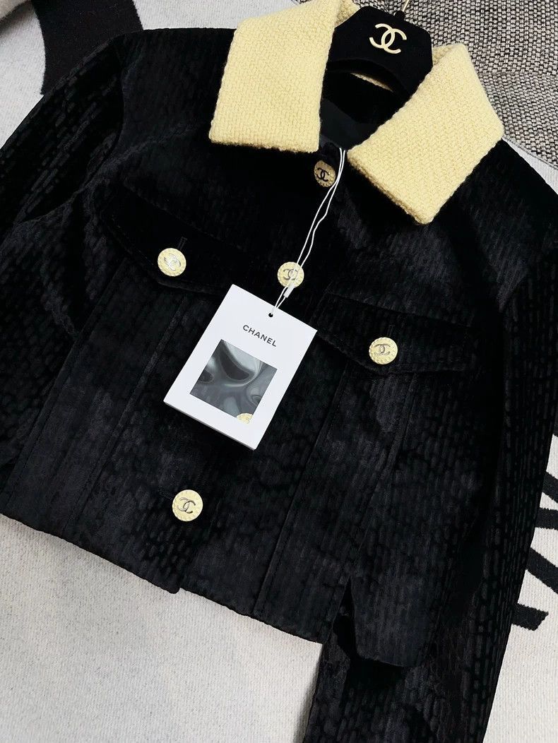 Chanel Chanel 22B Velvet Contrast Collar Jacket Size M / US 6-8 / IT 42-44 - 3 Thumbnail