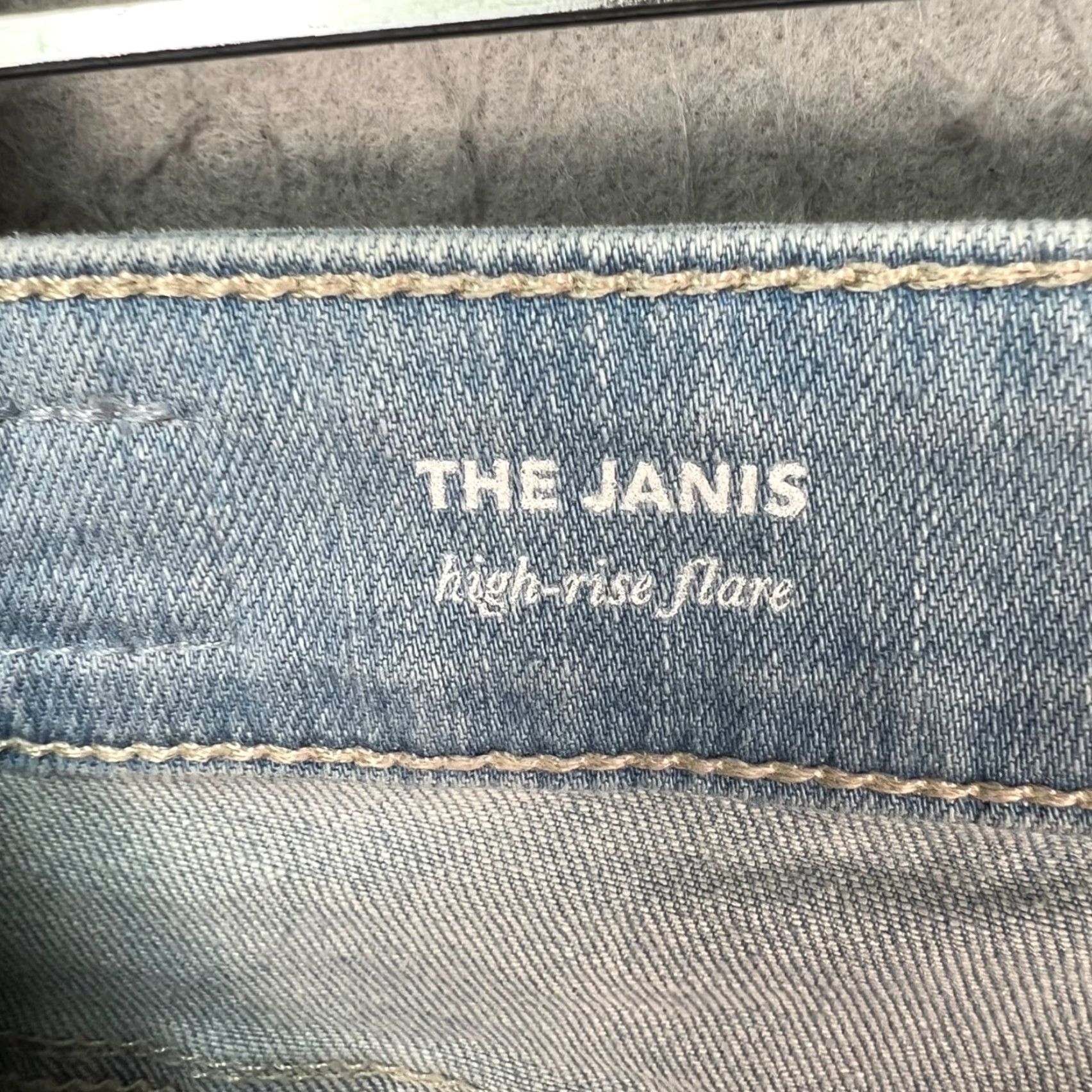 Vintage AG Adriano Goldschmied Jeans Flared 25 The Janis High Rise Light Wash Distressed 5-Pocket Womens Jeans Size 42" / US 20 - 4 Thumbnail