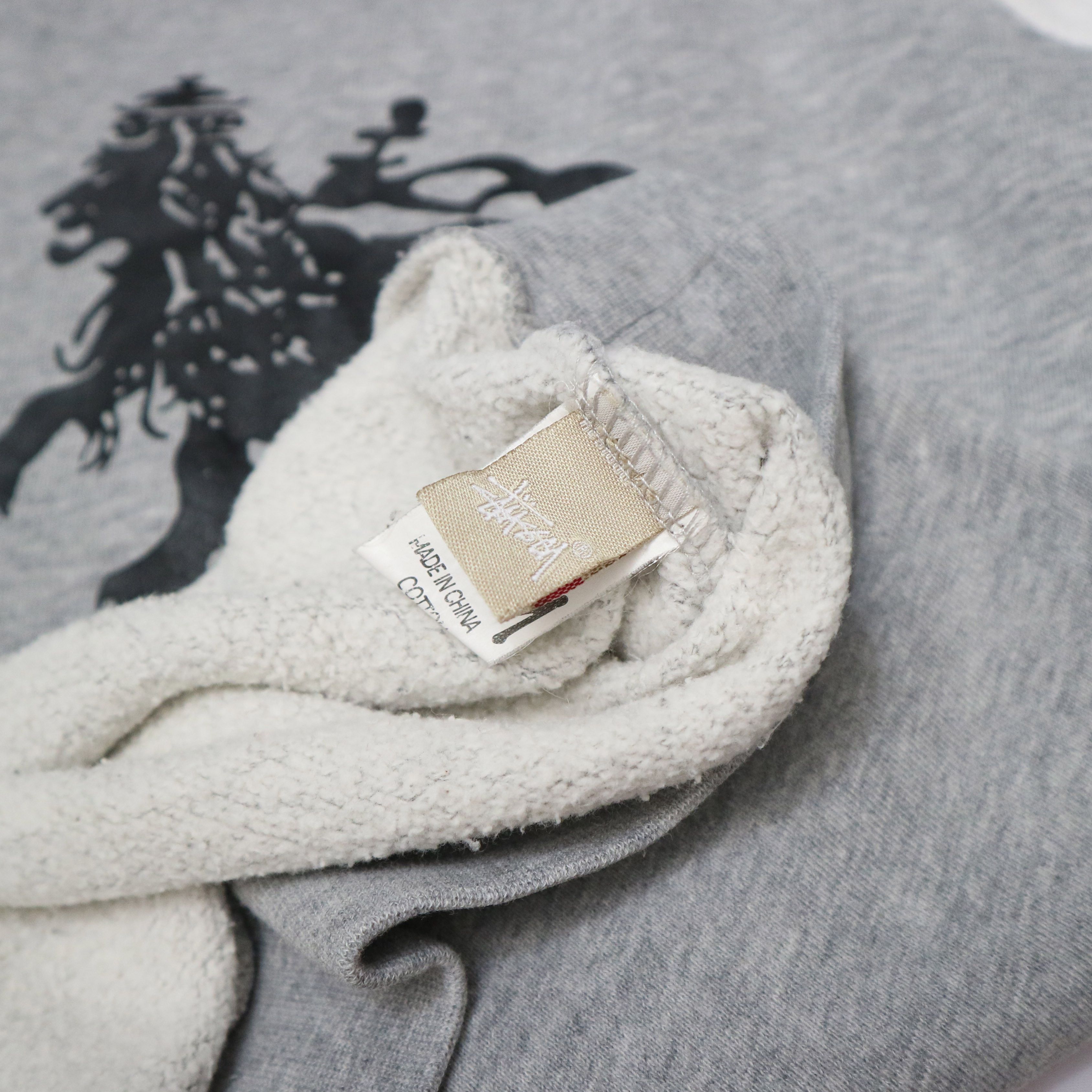 Stussy STUSSY crewneck sweatshirt Size US M / EU 48-50 / 2 - 7 Thumbnail