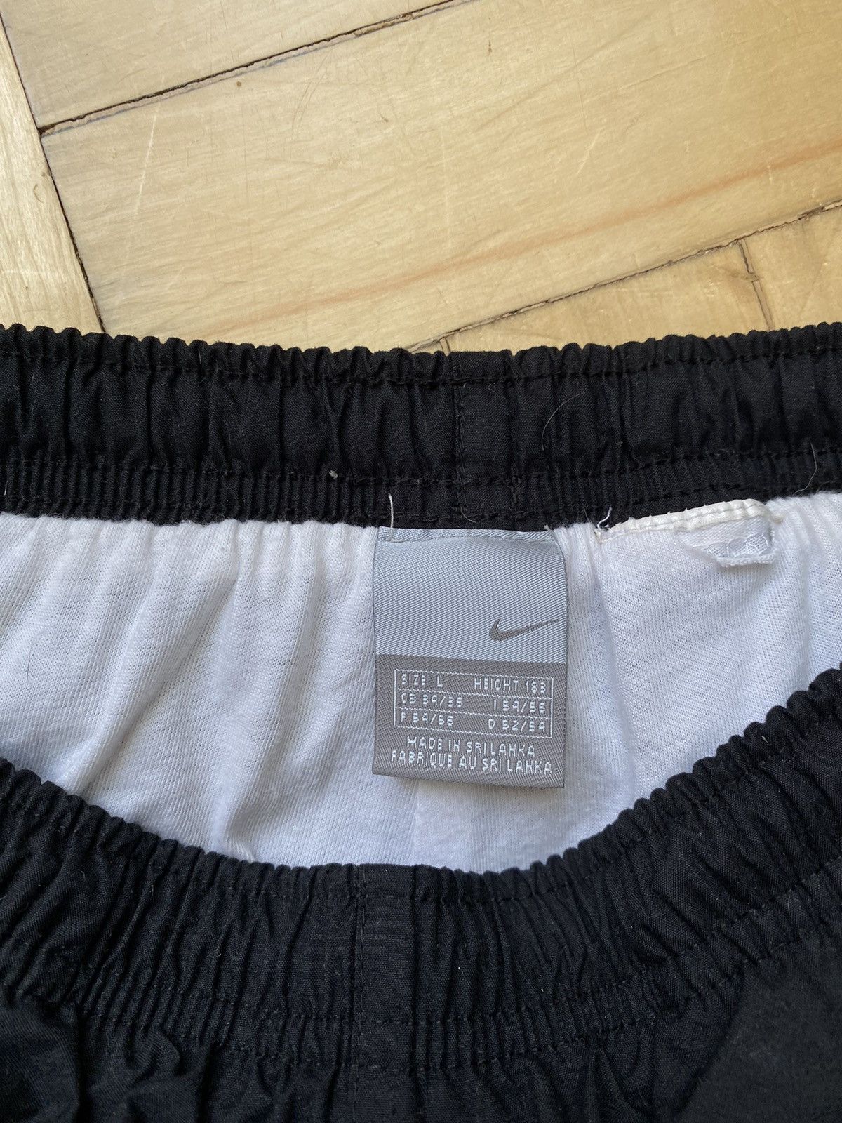 Nike × Vintage Vintage Nike Nylon Pants Very Rare Size US 34 / EU 50 - 6 Thumbnail