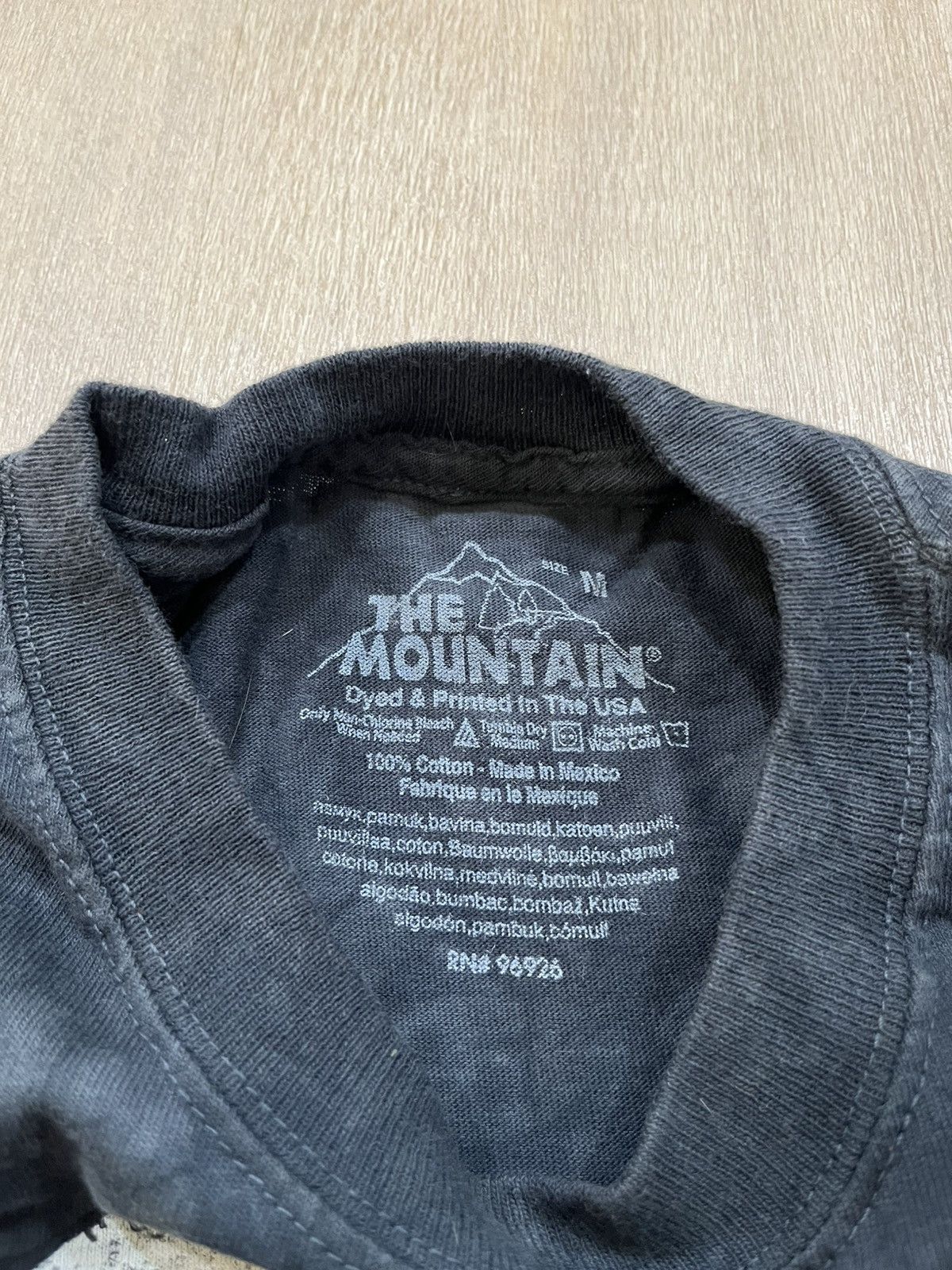 The Mountain 2011 The Mountain Skull Shirt Medium Size US M / EU 48-50 / 2 - 4 Thumbnail