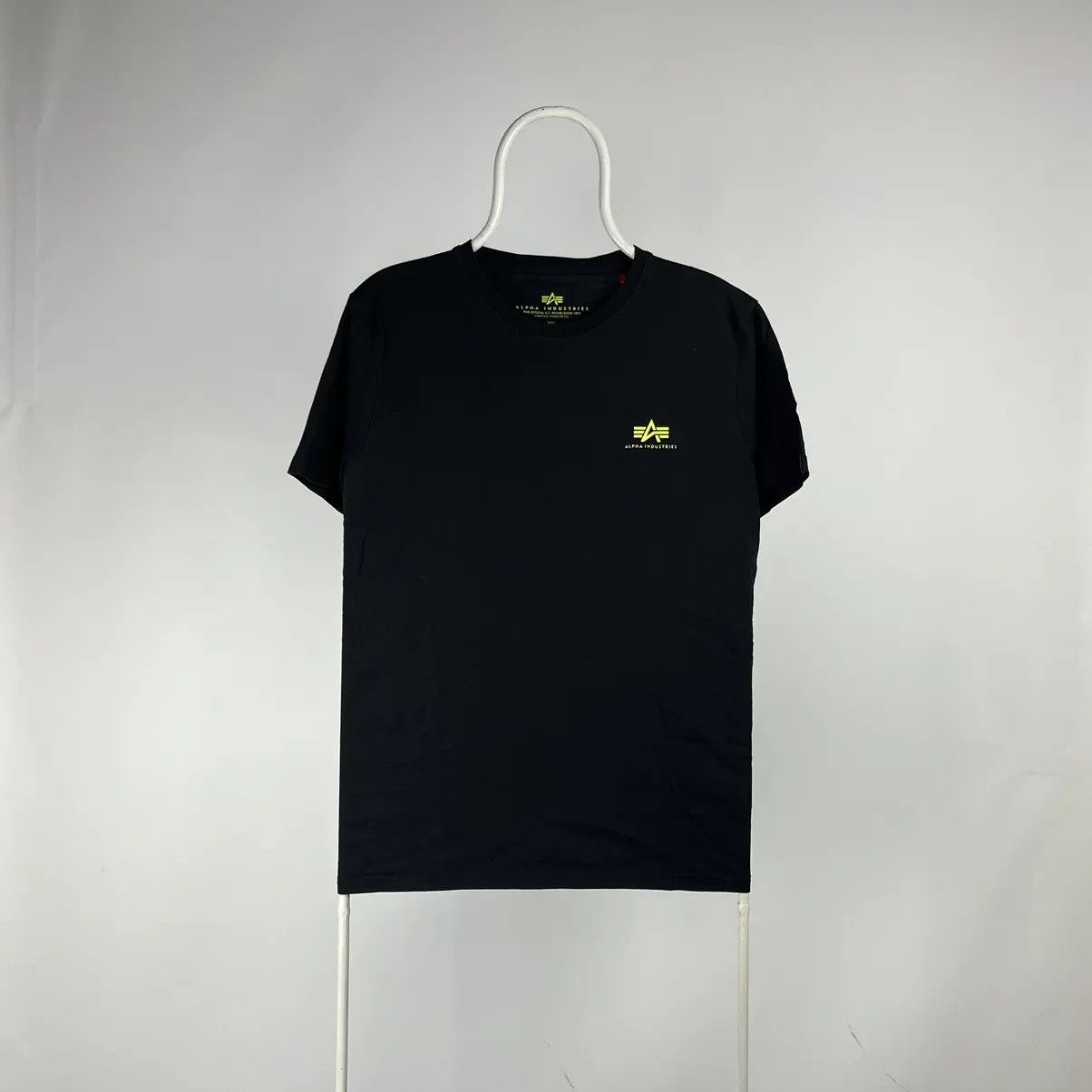 Alpha Industries Alpha industries Tshirt small logo size Large Size US L / EU 52-54 / 3 - 1 Thumbnail