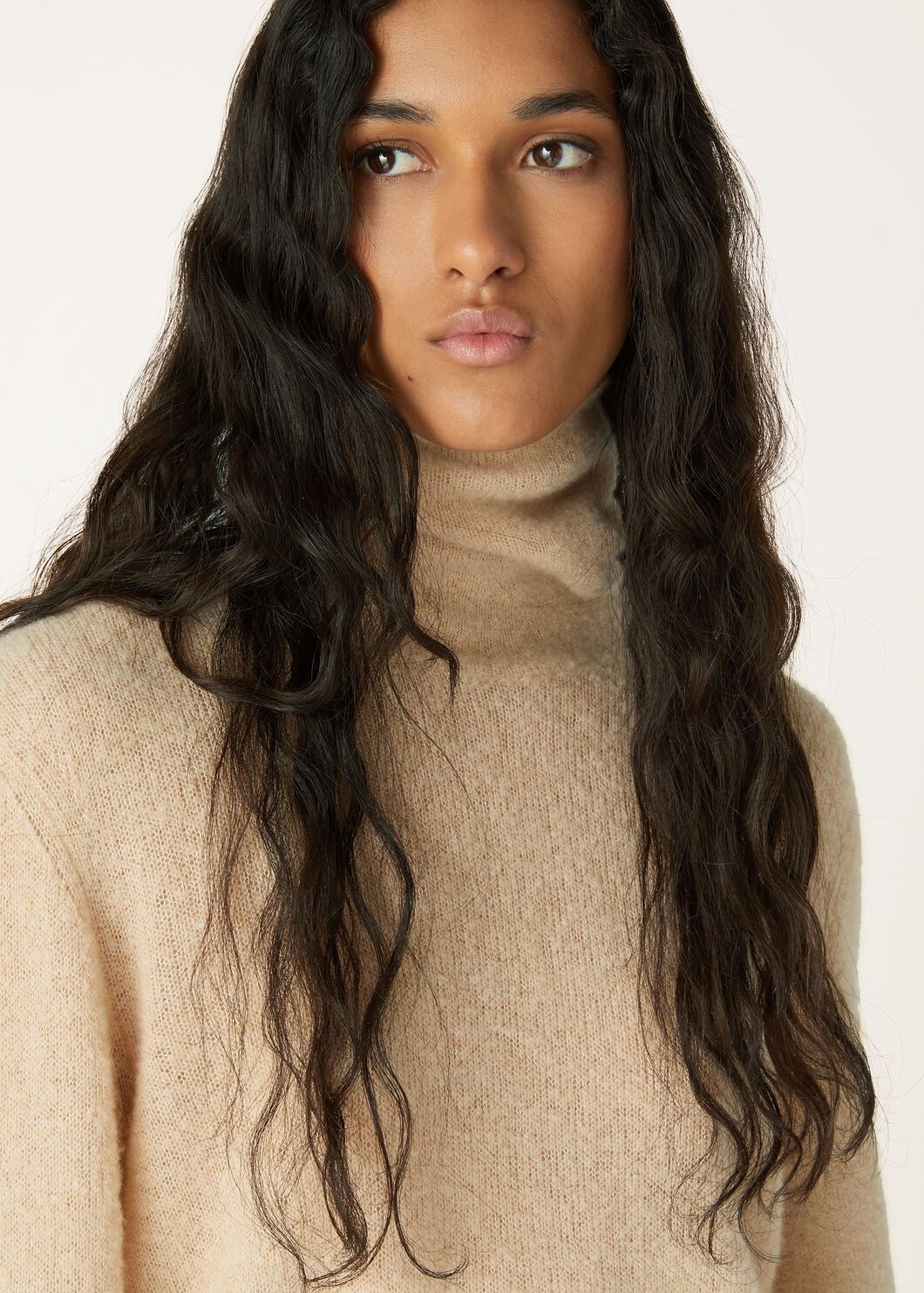 Loro Piana o1w1db10825 FAO4506 Cocooning Turtleneck Sweater in Beige Size S / US 4 / IT 40 - 3 Thumbnail