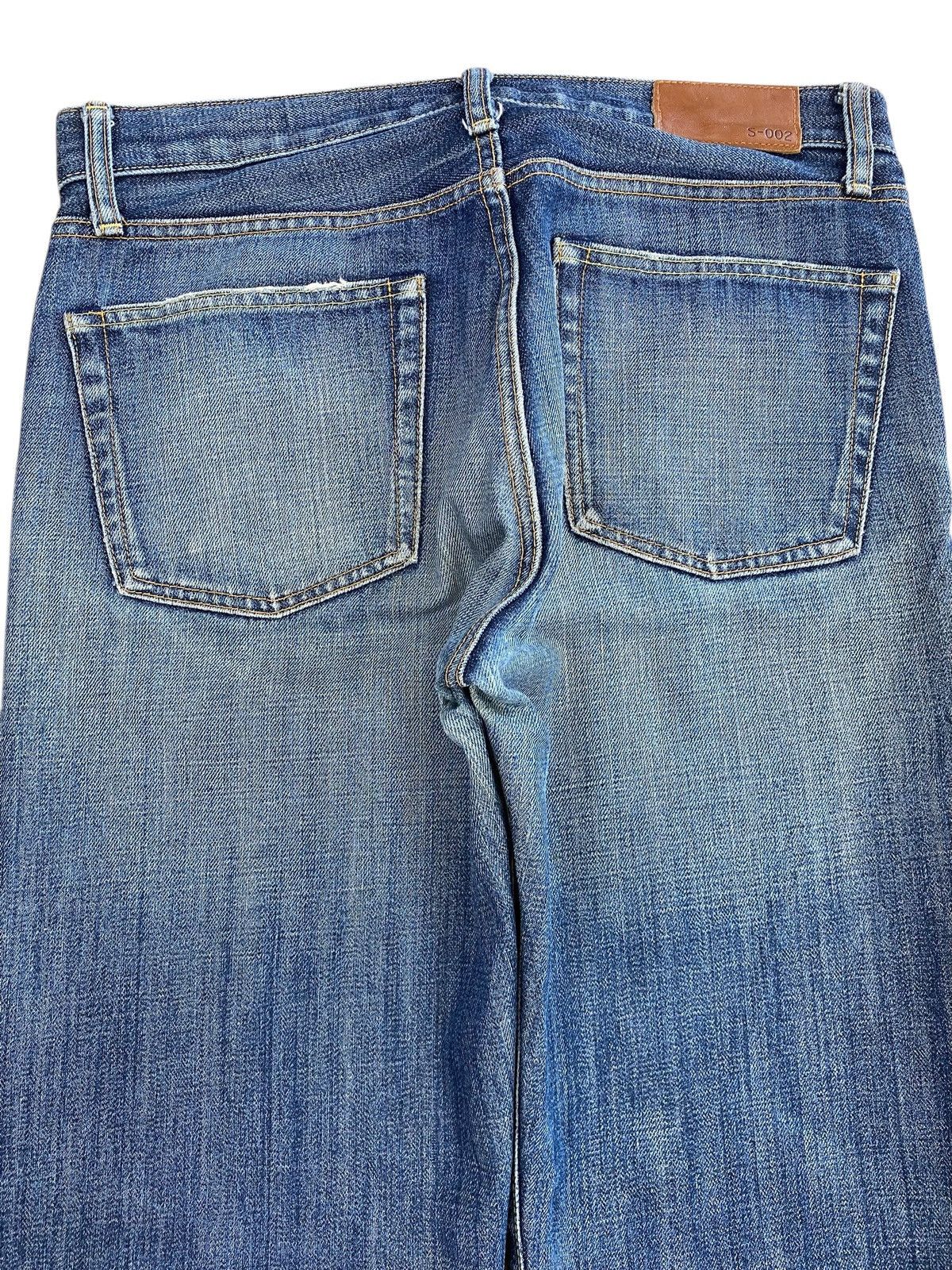 Uniqlo Uniqlo Blue Wash Whiskers Style Baggy Jeans Size US 32 / EU 48 - 4 Thumbnail