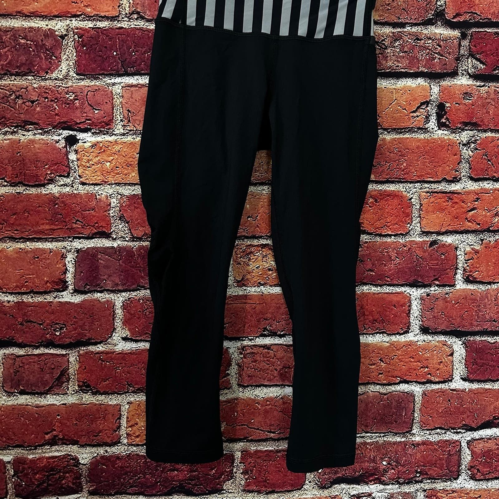 Lululemon lululemon leggings size 2 Size 26" / US 2 / IT 38 - 2 Thumbnail