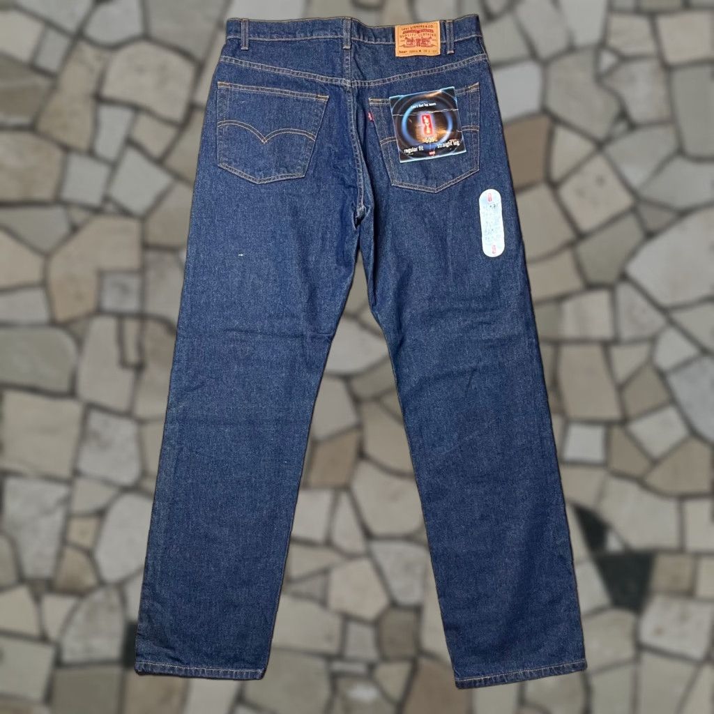 VINTAGE Levi's 505 Jeans Unisex Adults 38x32 Denim Straight 90s Deadstock Blue Cotton Regular INSEAM 32 in