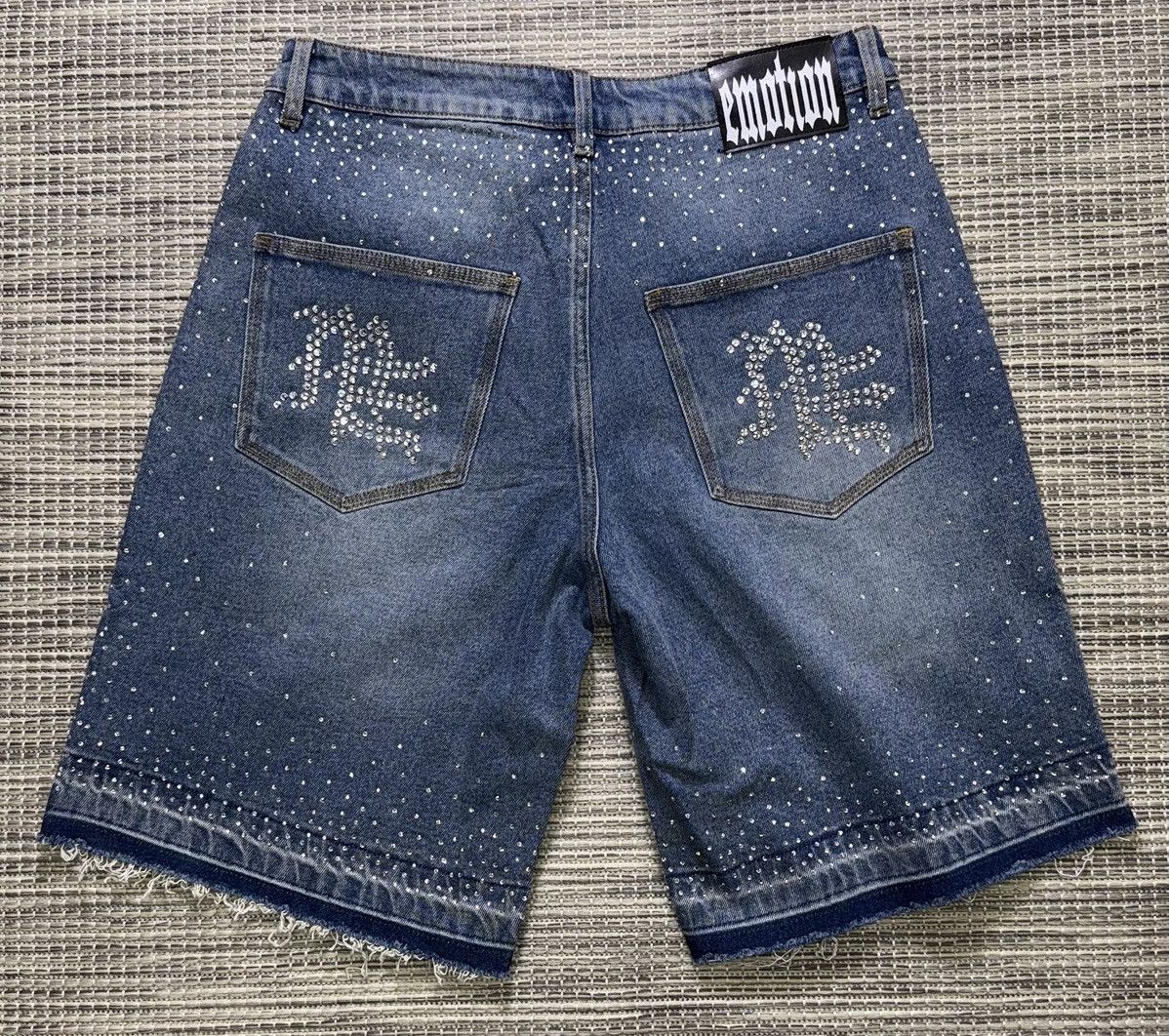 Other Mixed Emotion 'ME' Rhinestone Denim Shorts Size US 30 / EU 46 - 2 Thumbnail