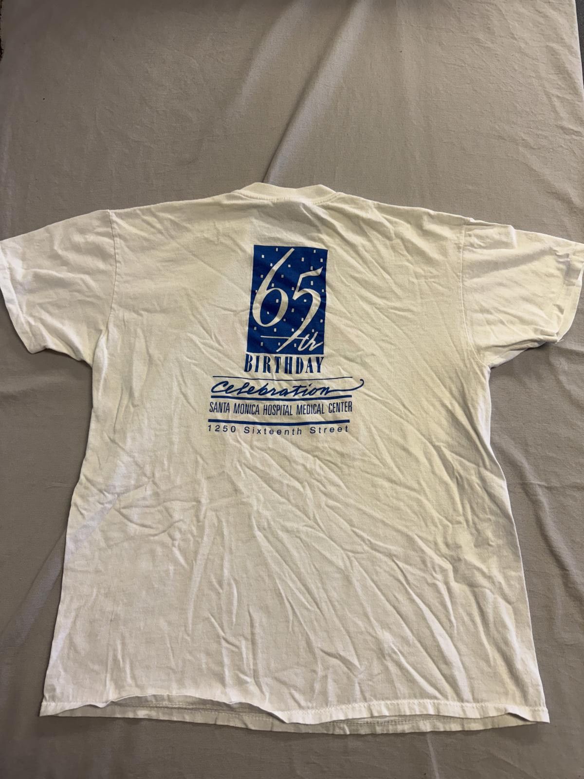Designer Vintage Santa Monica T-shirt California Marathon 1991 XL Size US XL / EU 56 / 4 - 2 Thumbnail