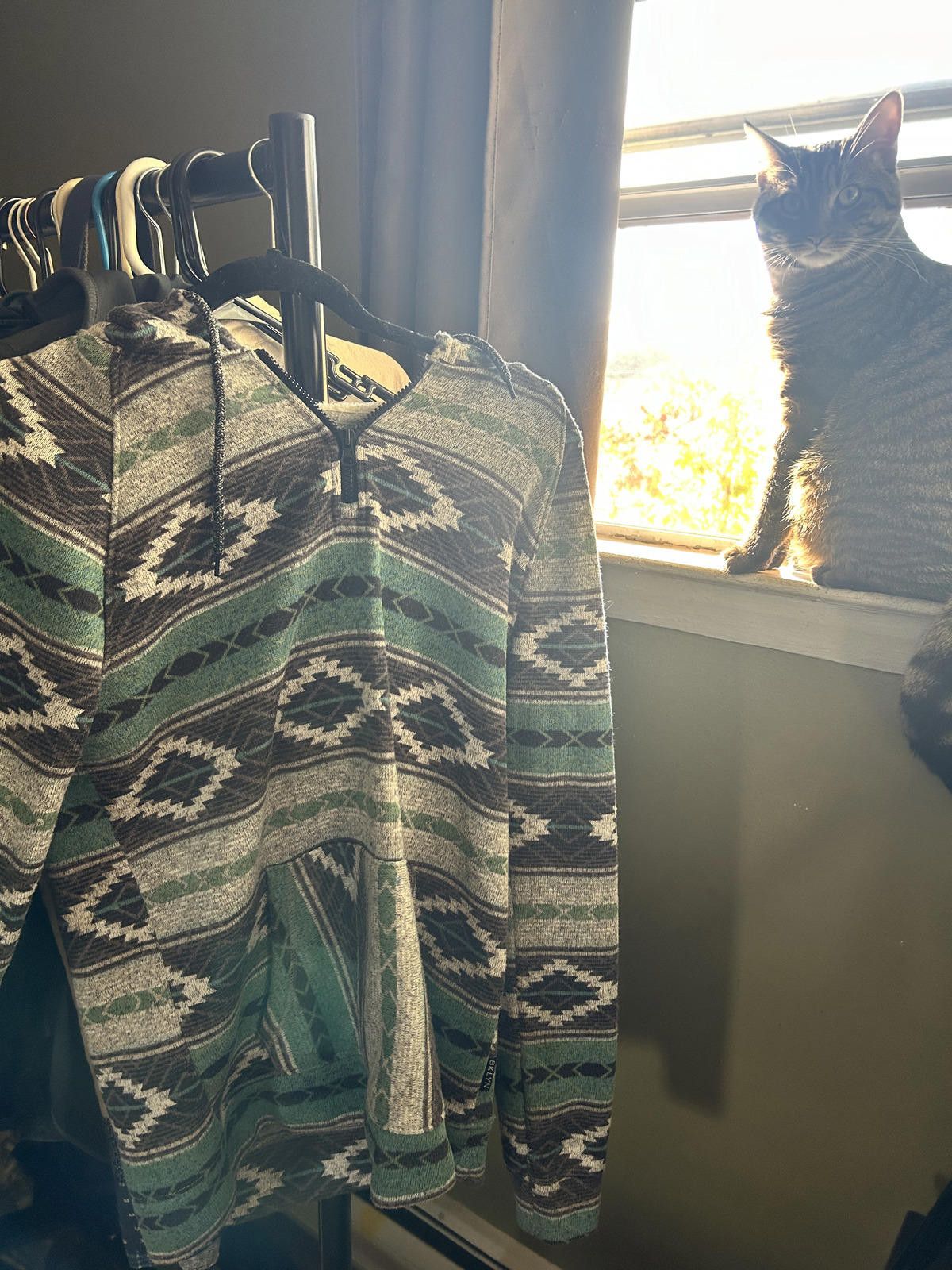Brooklyn Cloth Brooklyn Cloth Men's Medium Aztec Pattern Hoodie Sweatshirt Size US M / EU 48-50 / 2 - 1 Thumbnail