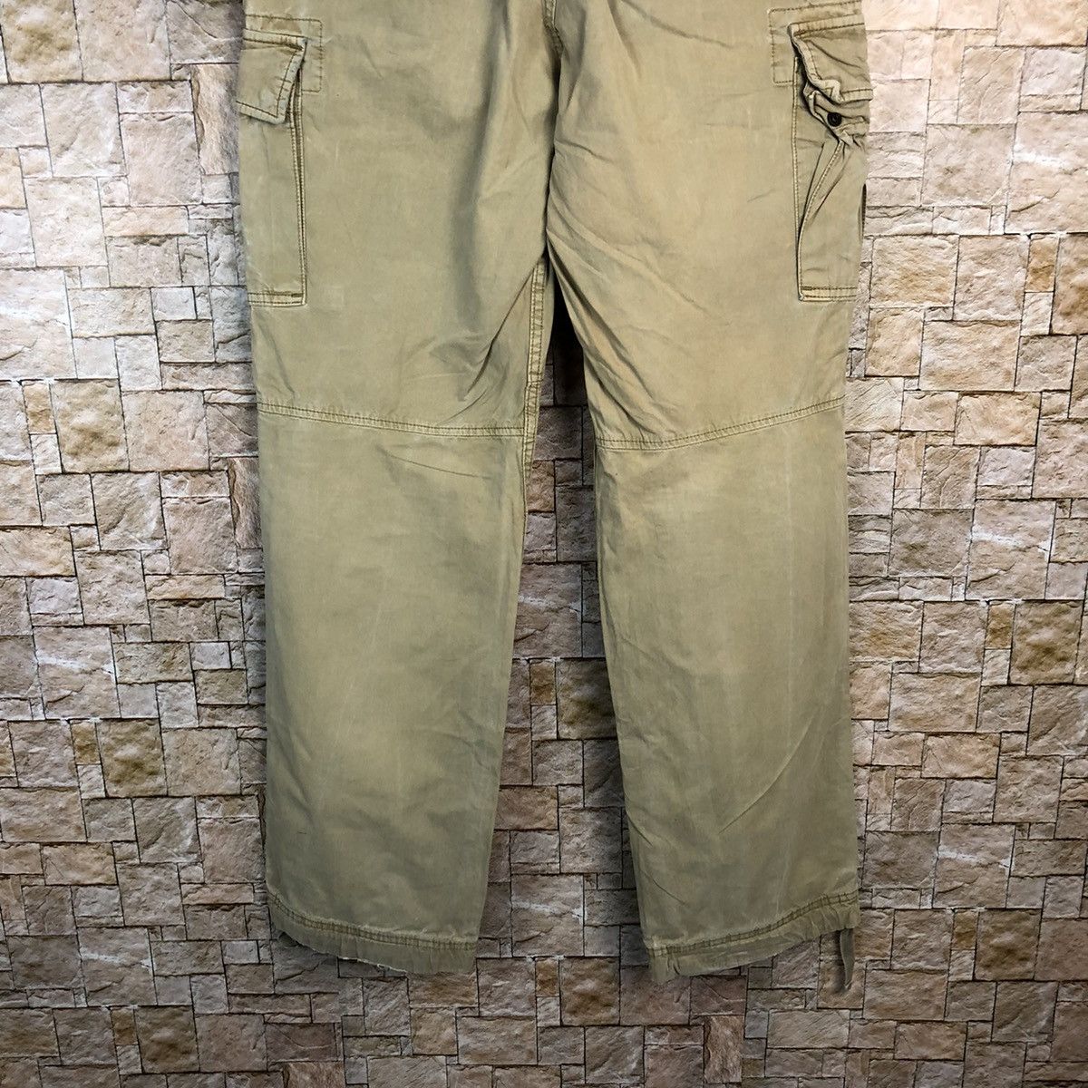 Uniqlo Uniqlo japan tactical utility Cargo Multipocket Pants #A727 Size US 33 - 18 Thumbnail