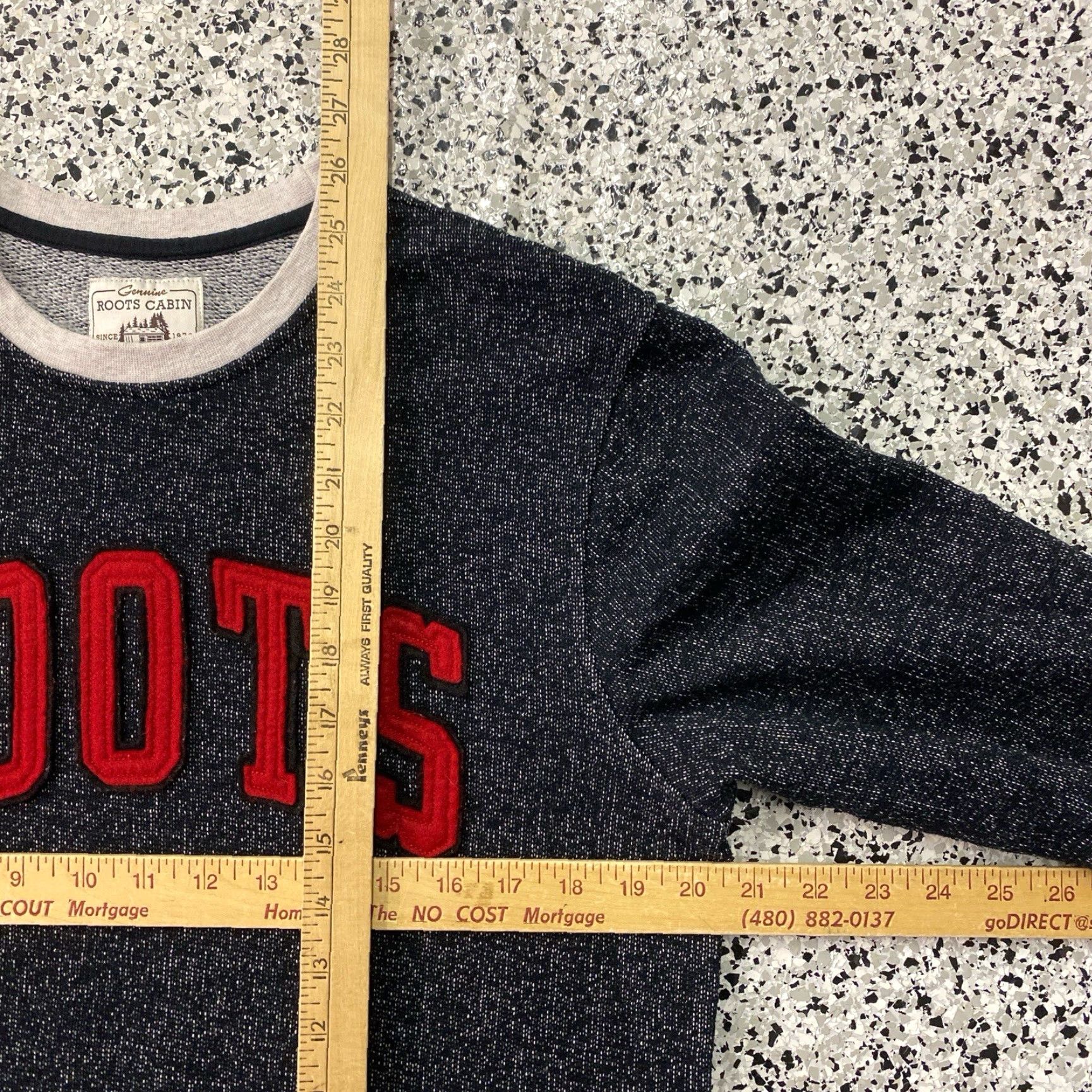 Roots Roots Sweatshirt Crewneck Cabin White Black Mens Small Gray Size US S / EU 44-46 / 1 - 3 Thumbnail