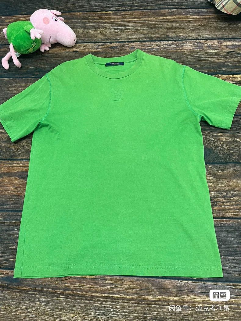 Louis Vuitton Louis Vuitton Embossed Green Short Sleeve T-Shirt 2503-Next Size US L / EU 52-54 / 3 - 1 Thumbnail
