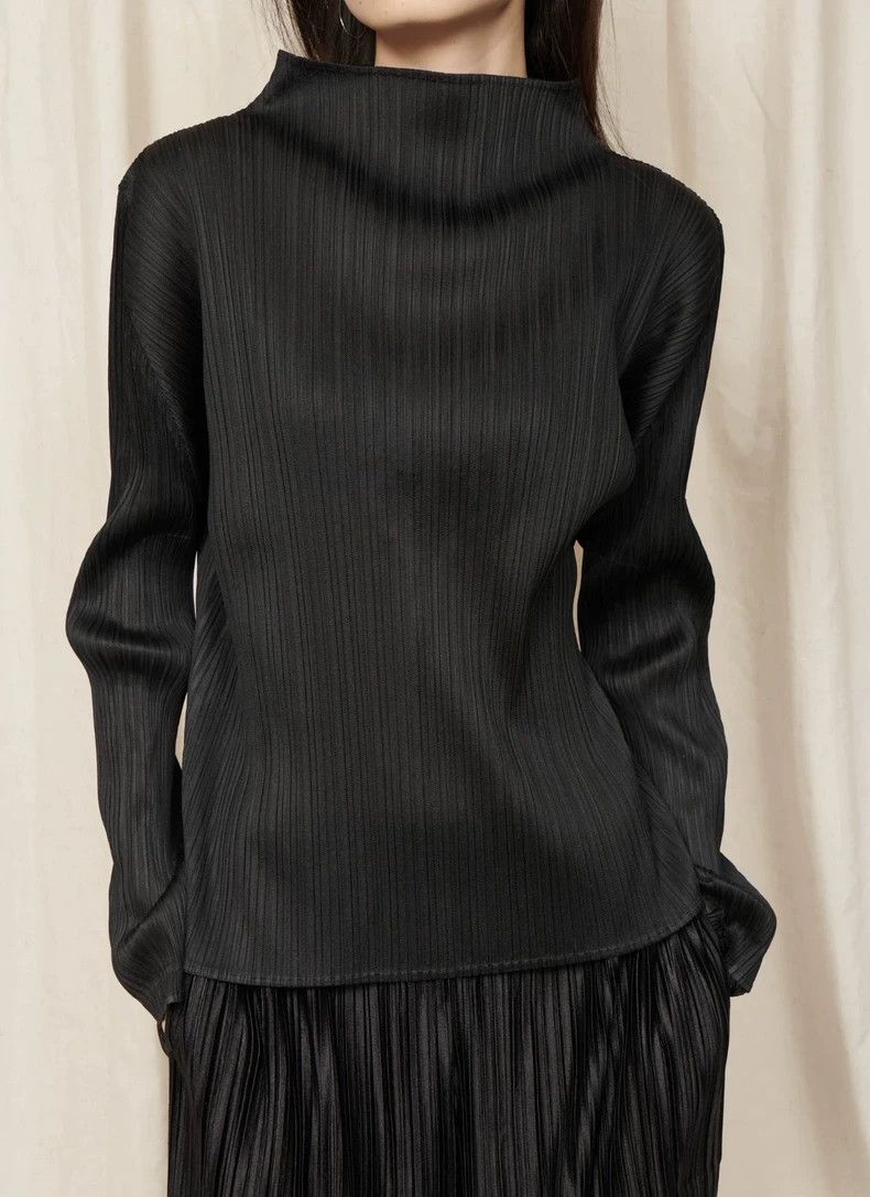 Issey Miyake issey miyake size:3 High collar and long black sleeves Size XXS / US 00 / IT 34 - 1 Thumbnail