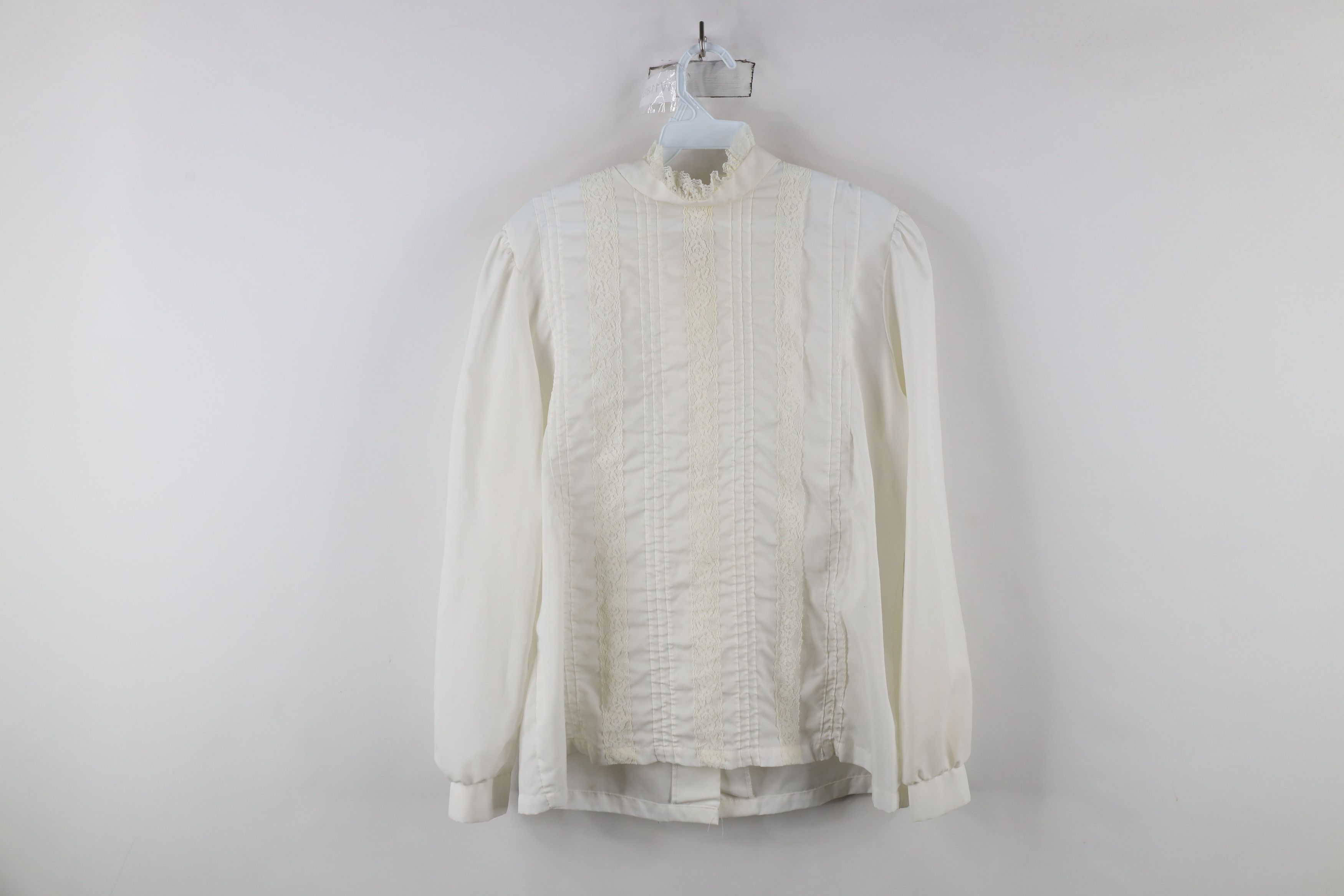Vintage Vintage 70s Streetwear Ruffled Flower Lace Back Button Shirt Size L / US 10 / IT 46 - 10 Thumbnail