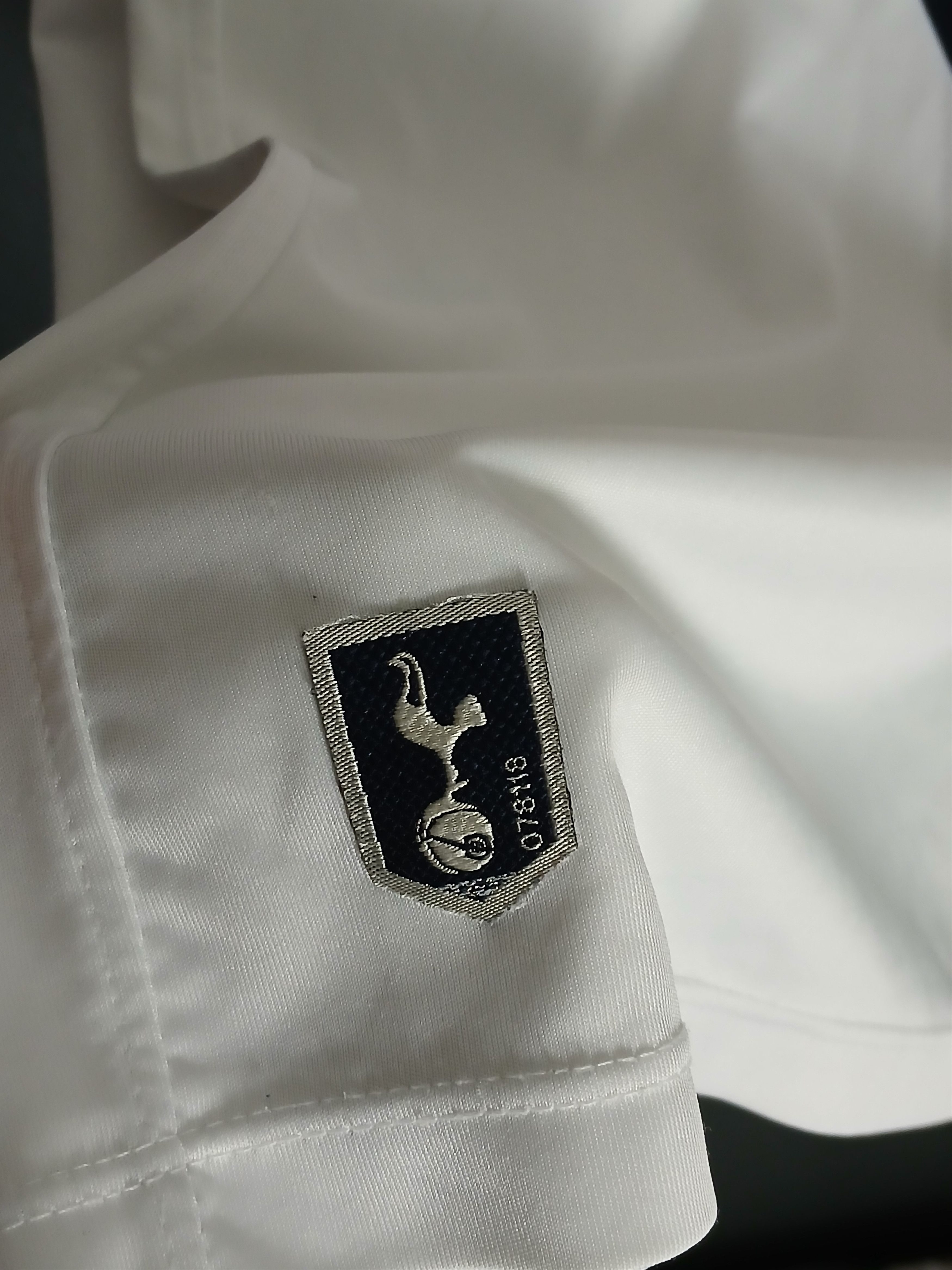 Other Tottenham Hotspur 15/16 Home Football Jersey T-Shirt Size US S / EU 44-46 / 1 - 6 Thumbnail