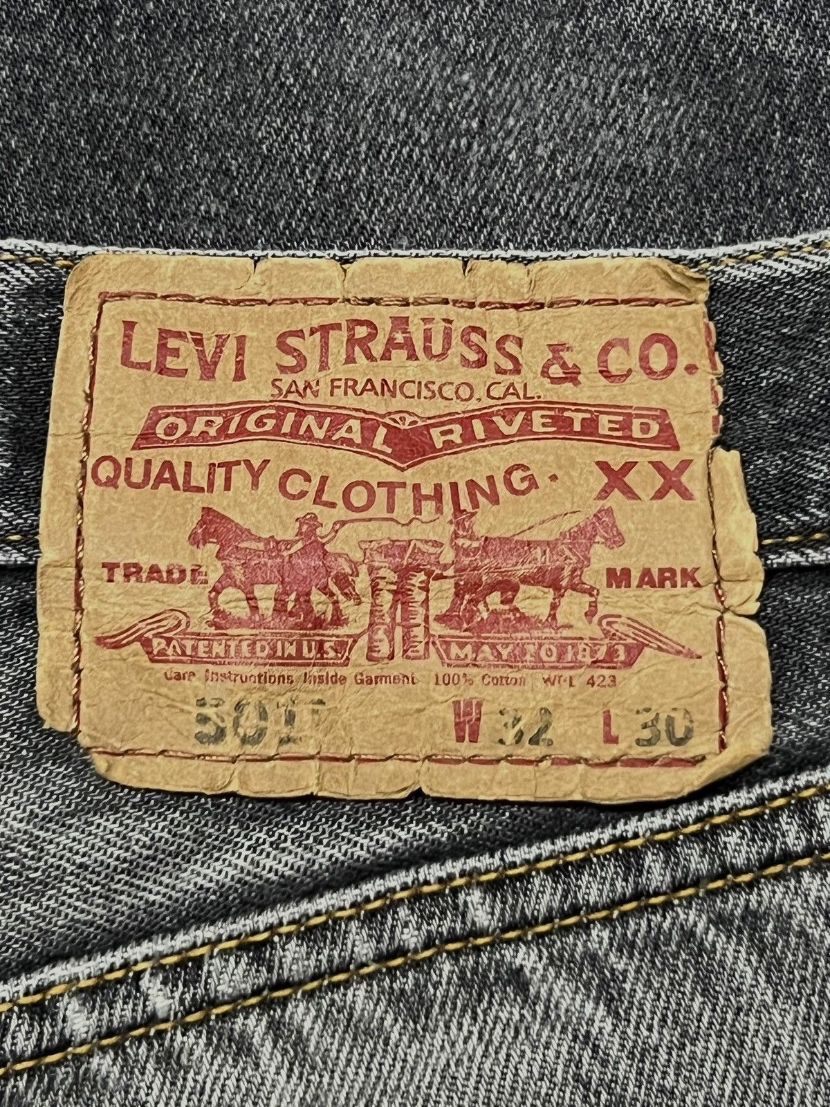 Levi's Vintage Levi’s Original 501 Japan 90s - Faded, Straight Leg Size US 32 / EU 48 - 12 Thumbnail